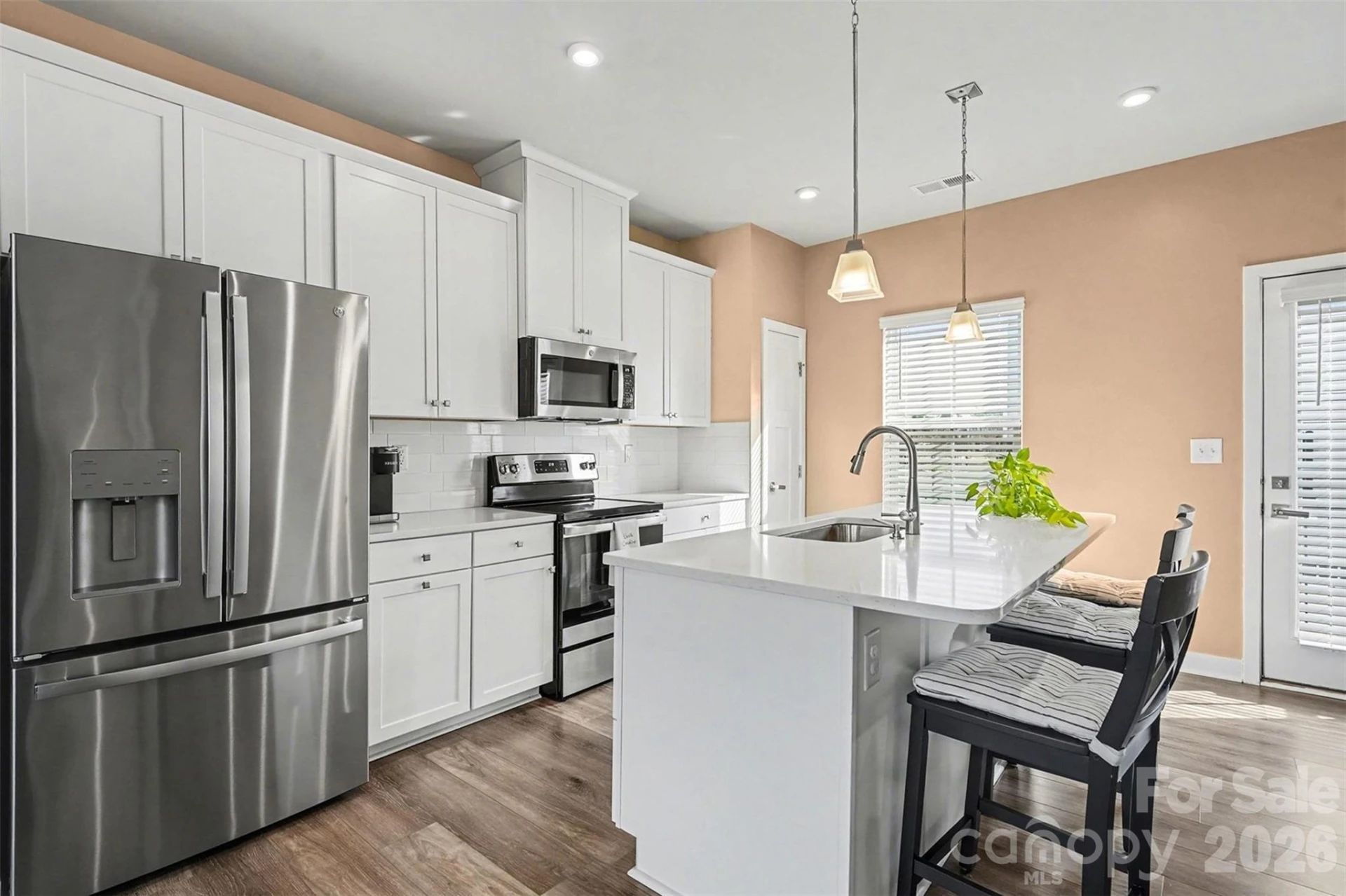1546 Aspire Street - Photo 5