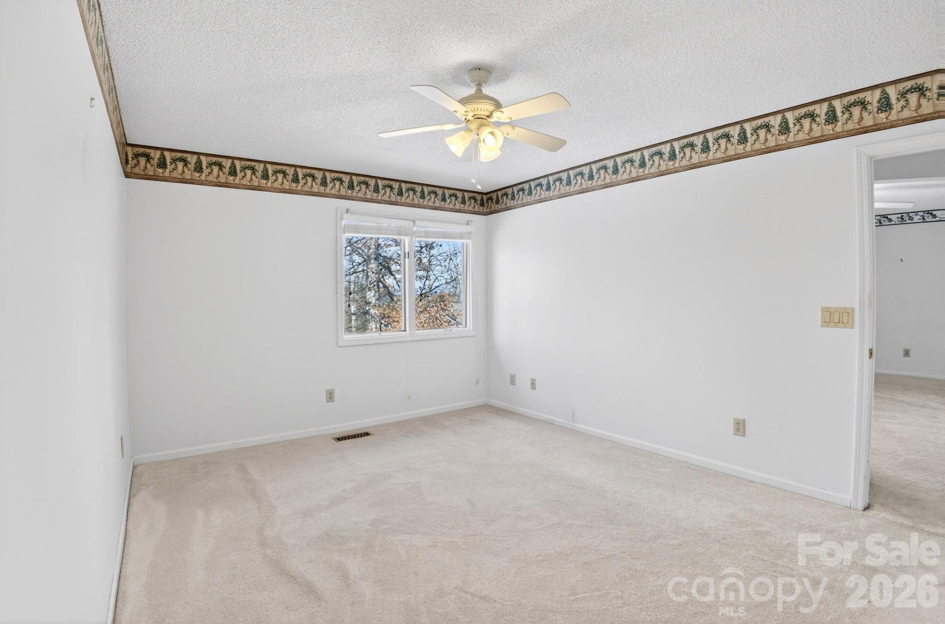 703 Independence Trail - Photo 19