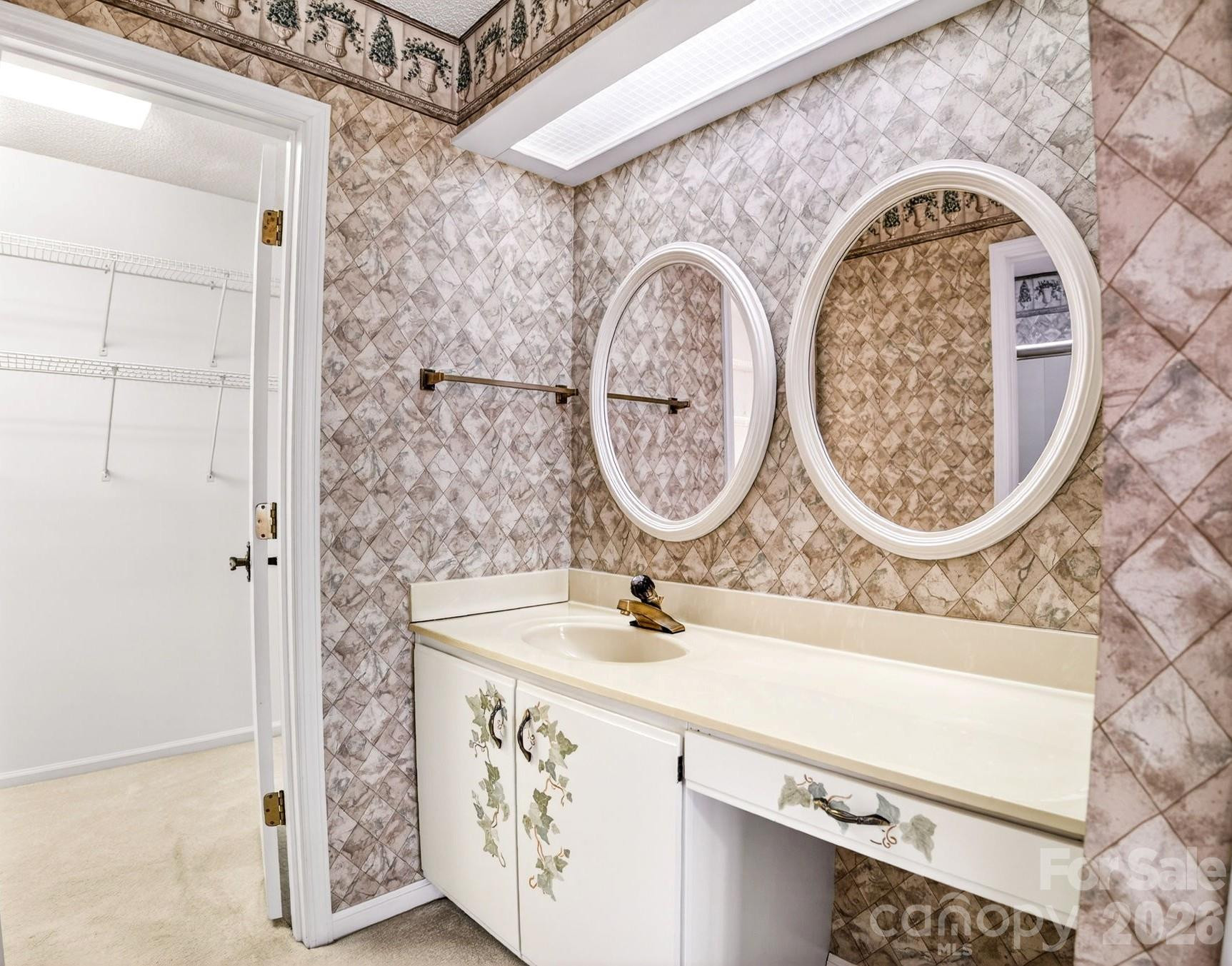 703 Independence Trail - Photo 21