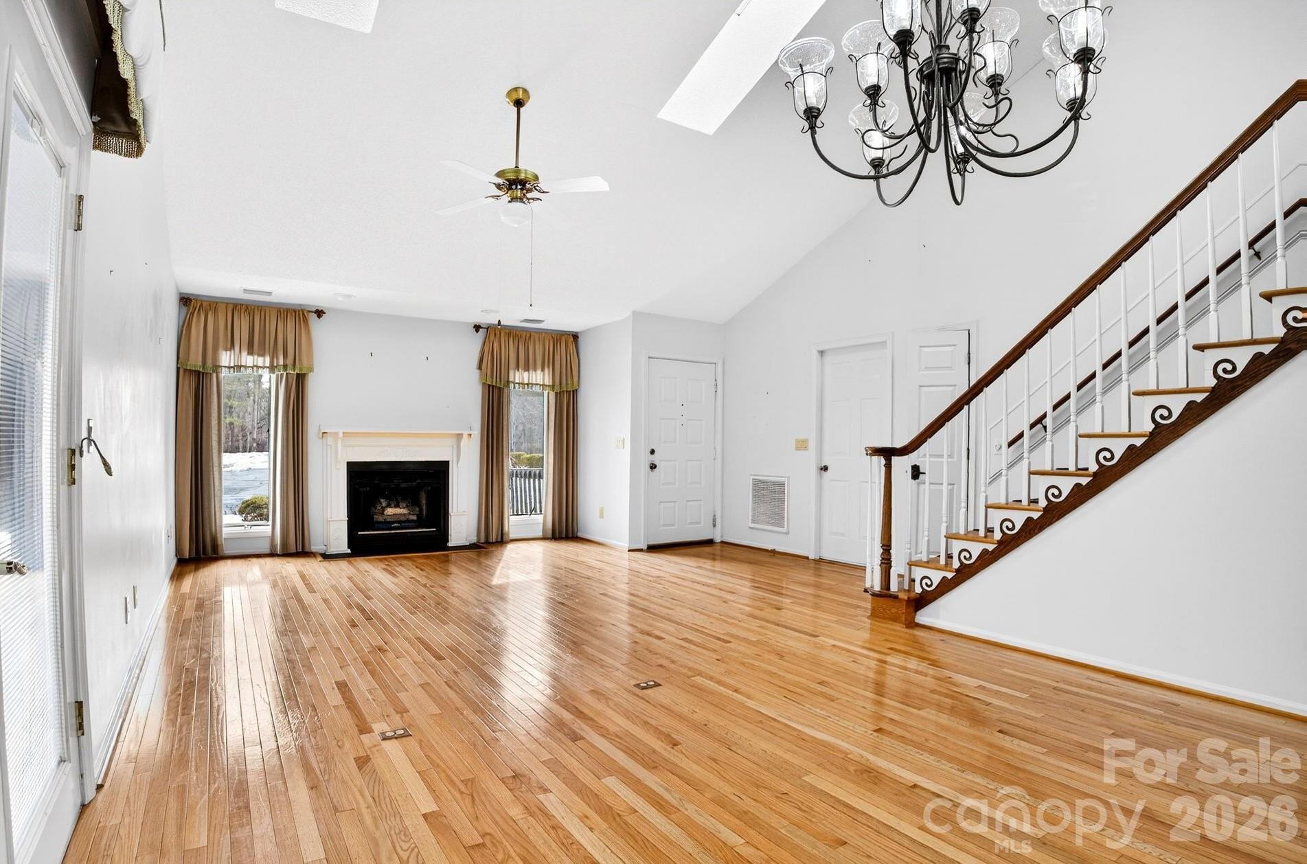 703 Independence Trail - Photo 6