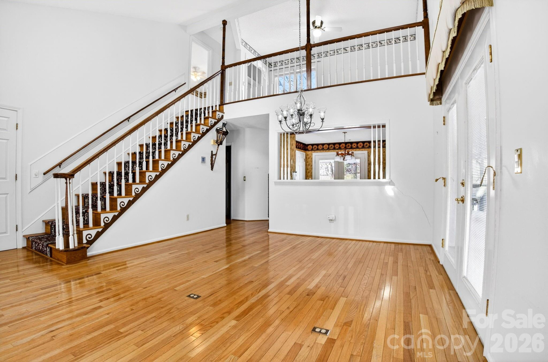 703 Independence Trail - Photo 7