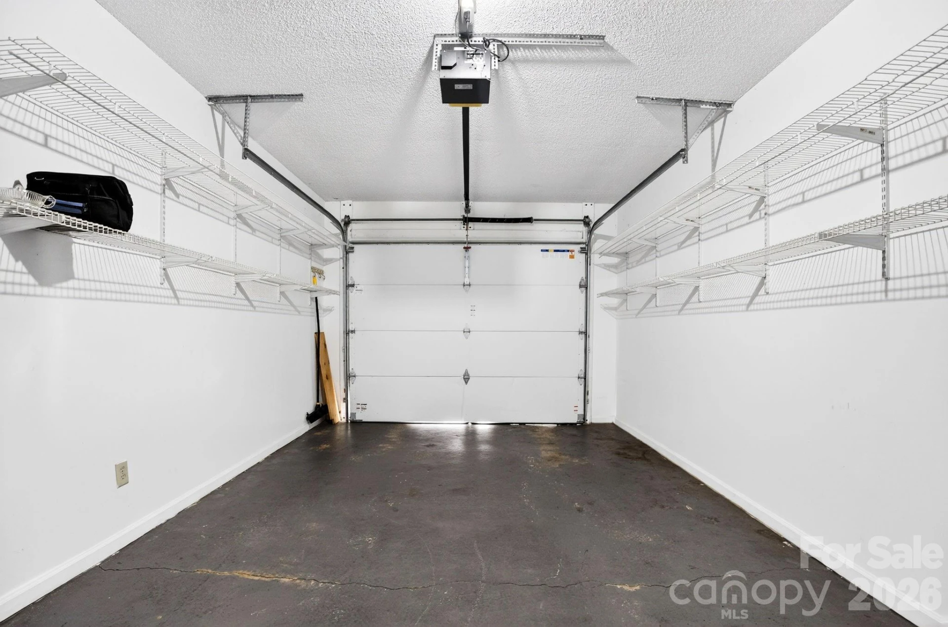 703 Independence Trail - Photo 14