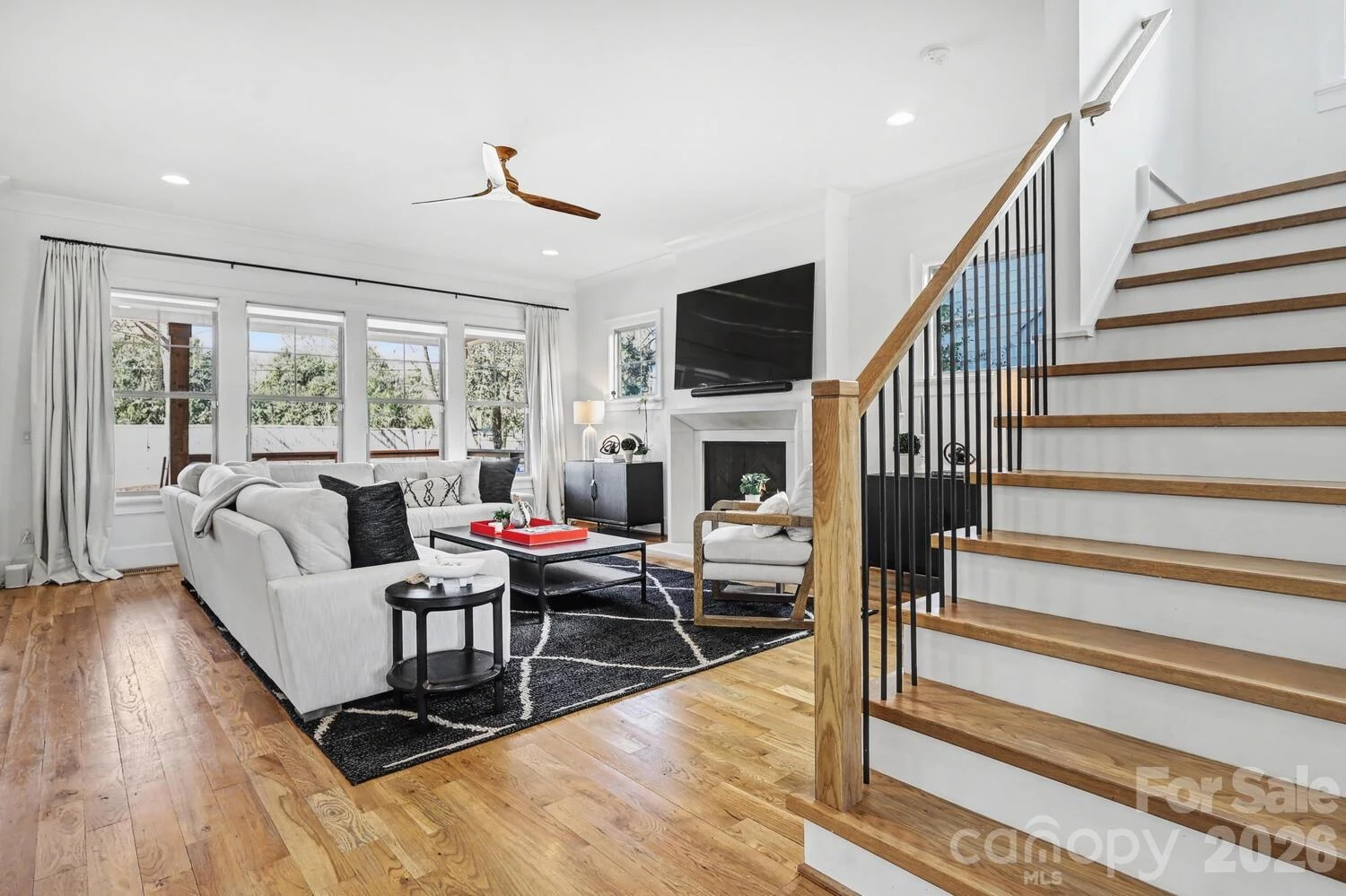 2852 Dorchester Place - Photo 14