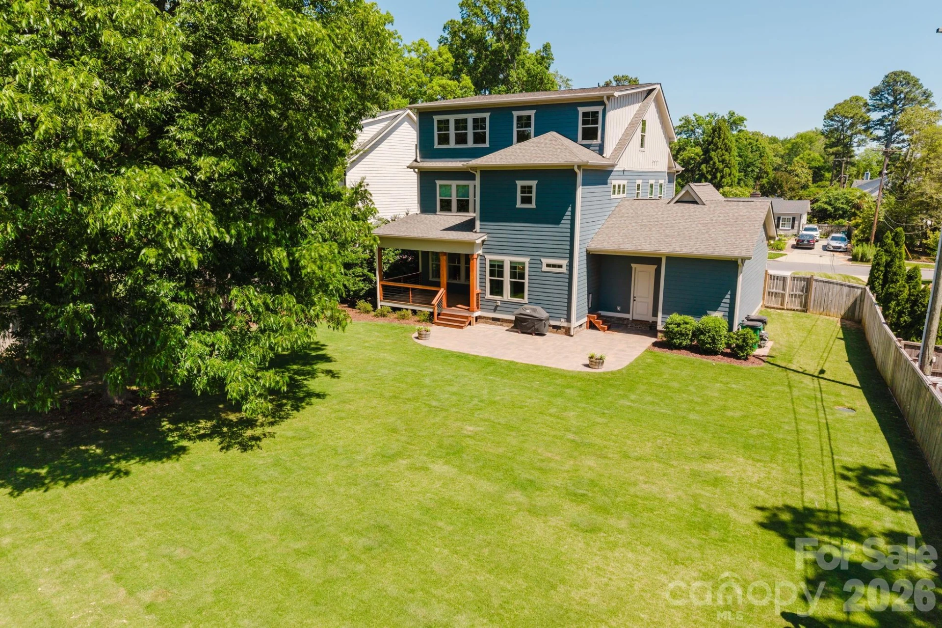 2852 Dorchester Place - Photo 39