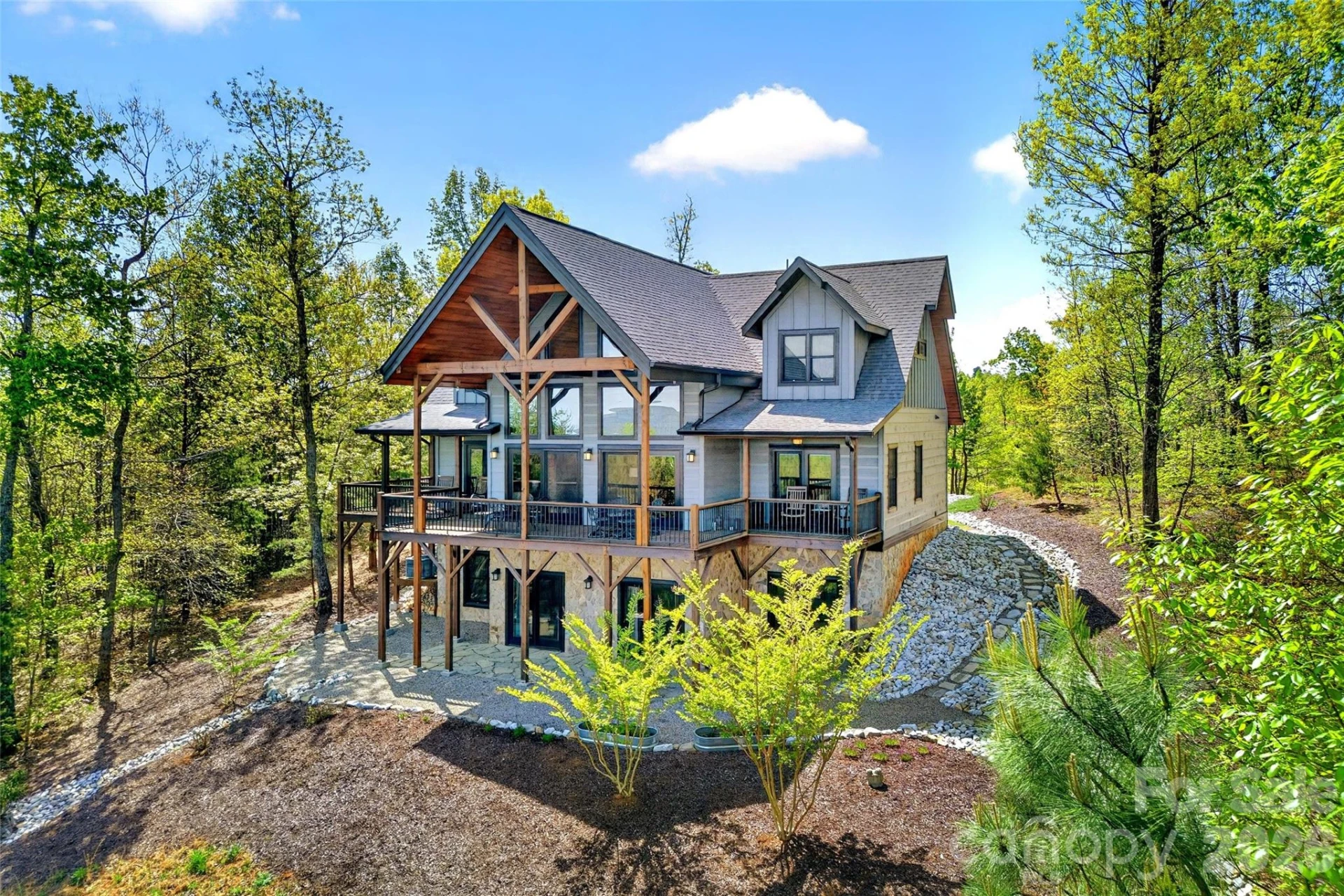 623 Mountain Vista Drive