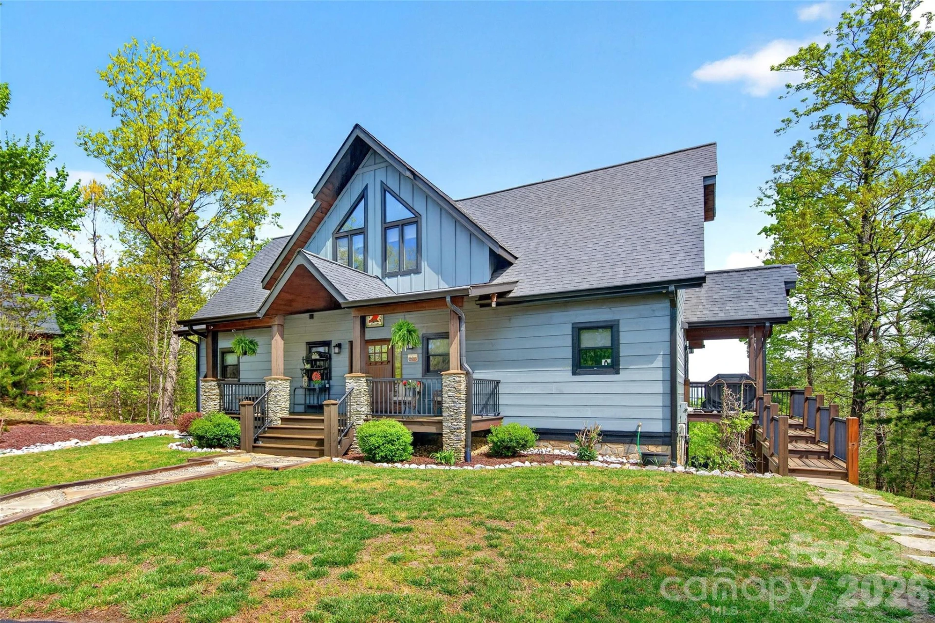 623 Mountain Vista Drive - Photo 3