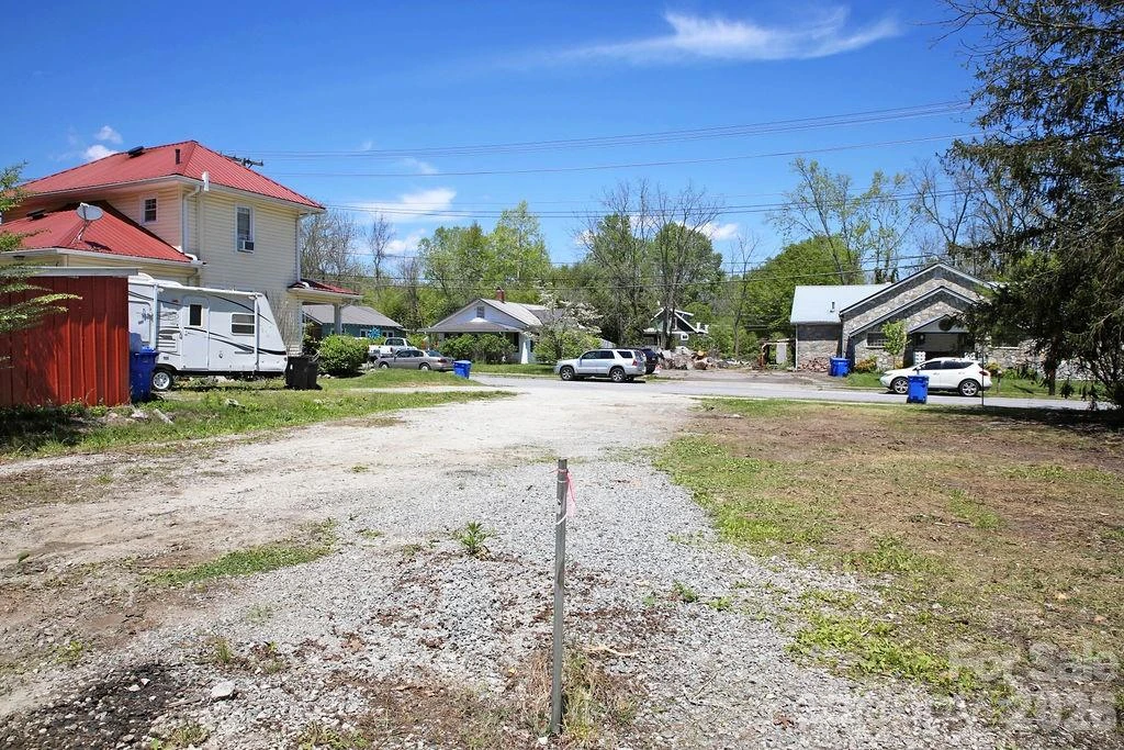 163 French Broad Street - Photo 12