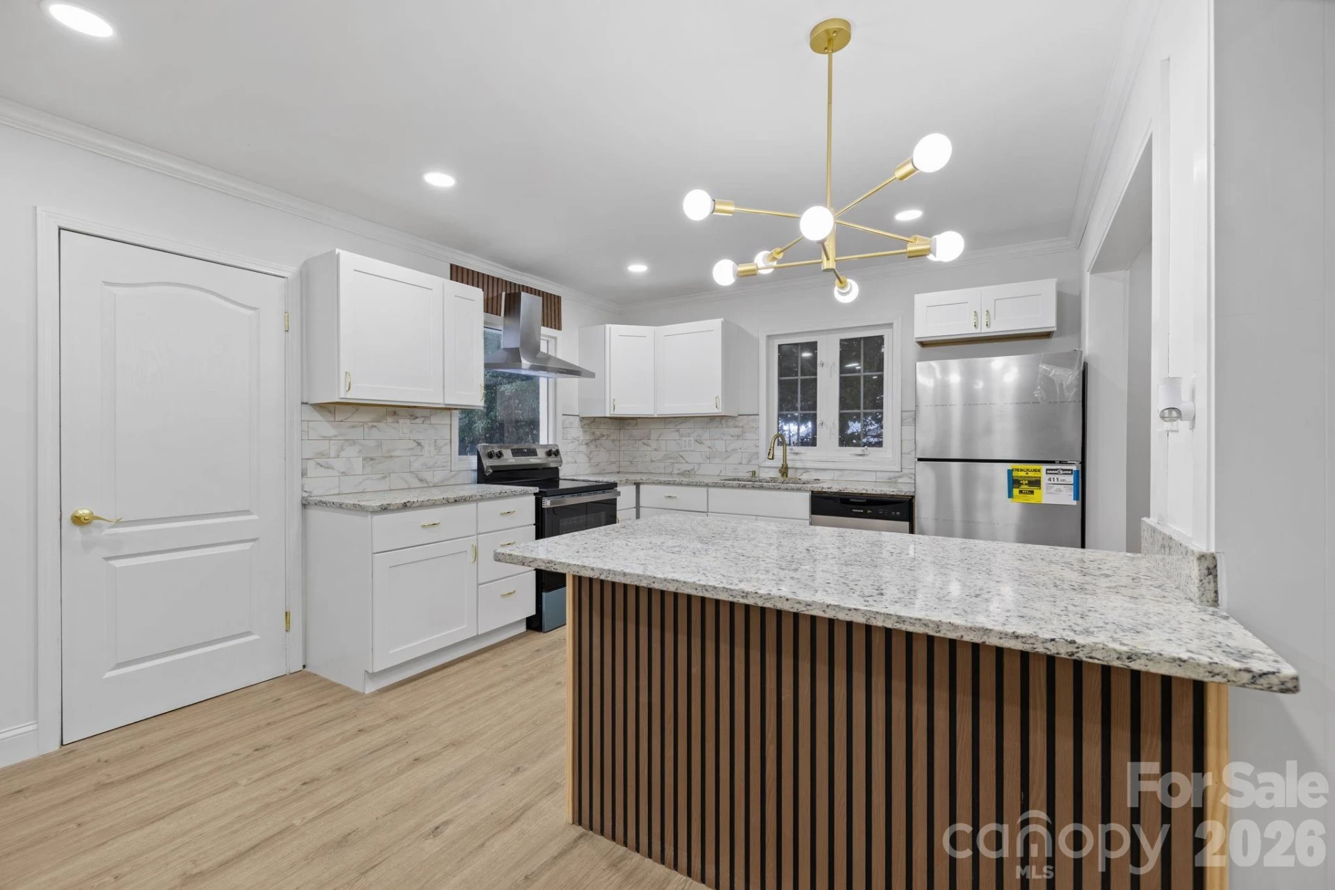 631 Townsend Avenue - Photo 11