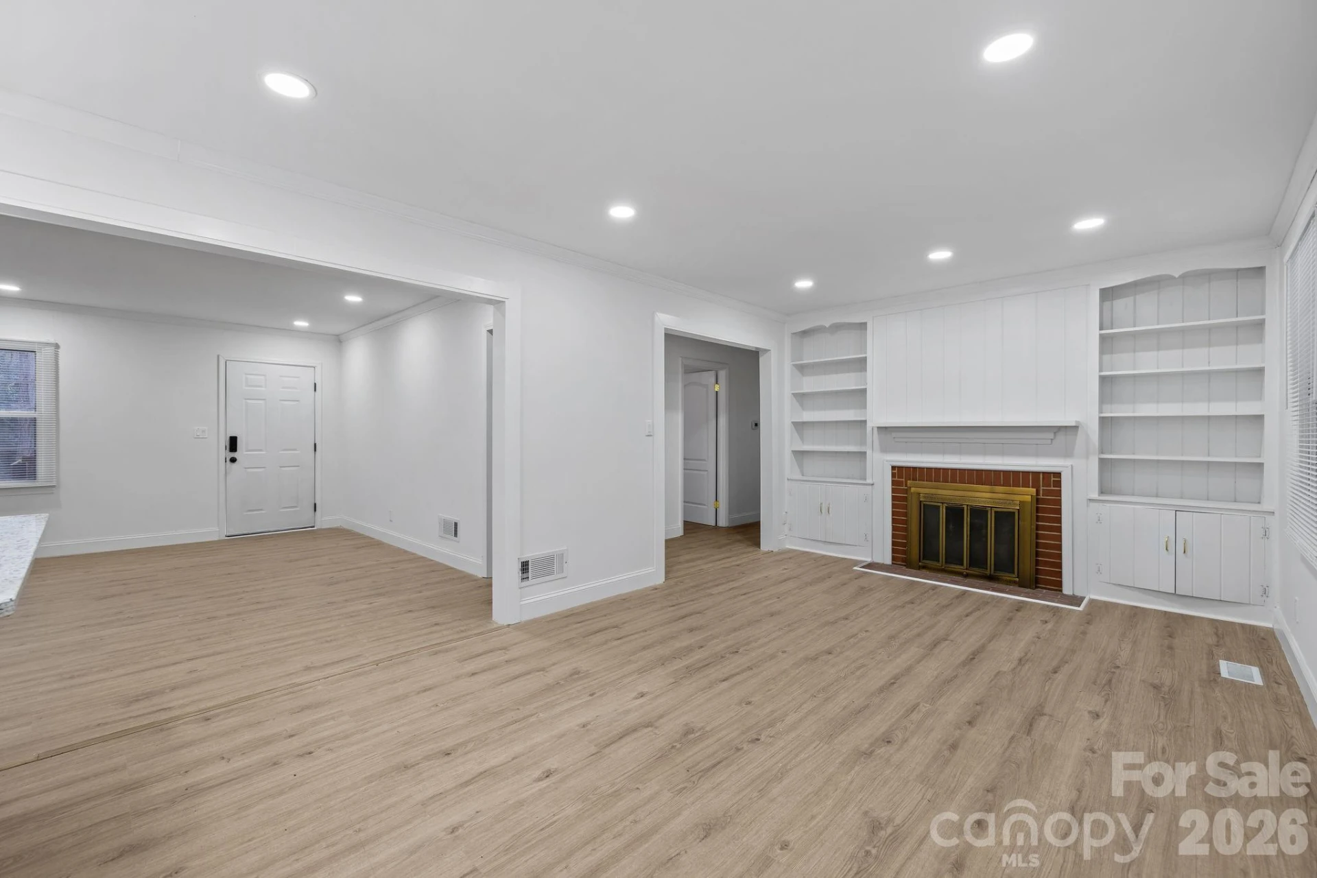 631 Townsend Avenue - Photo 13