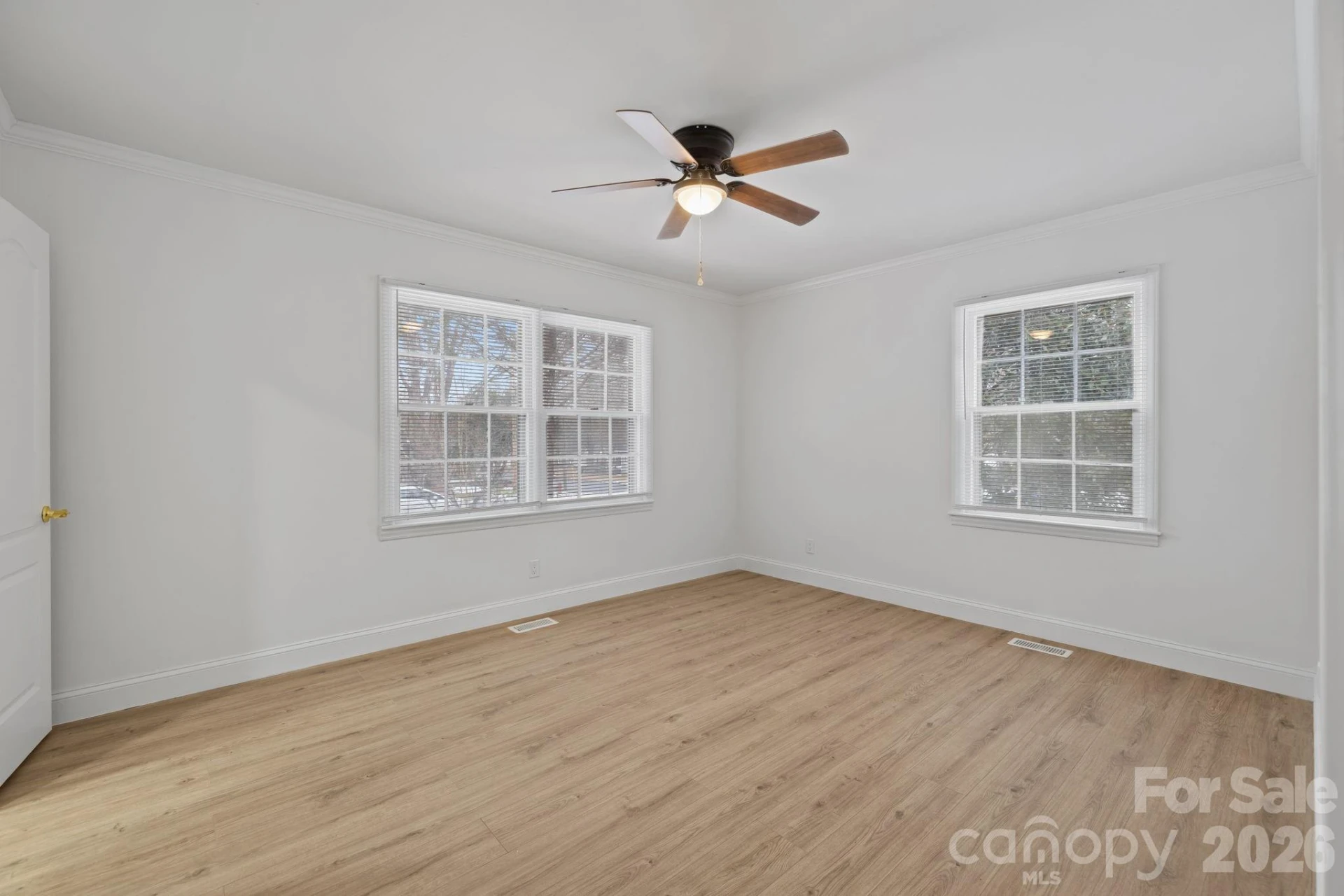 631 Townsend Avenue - Photo 18