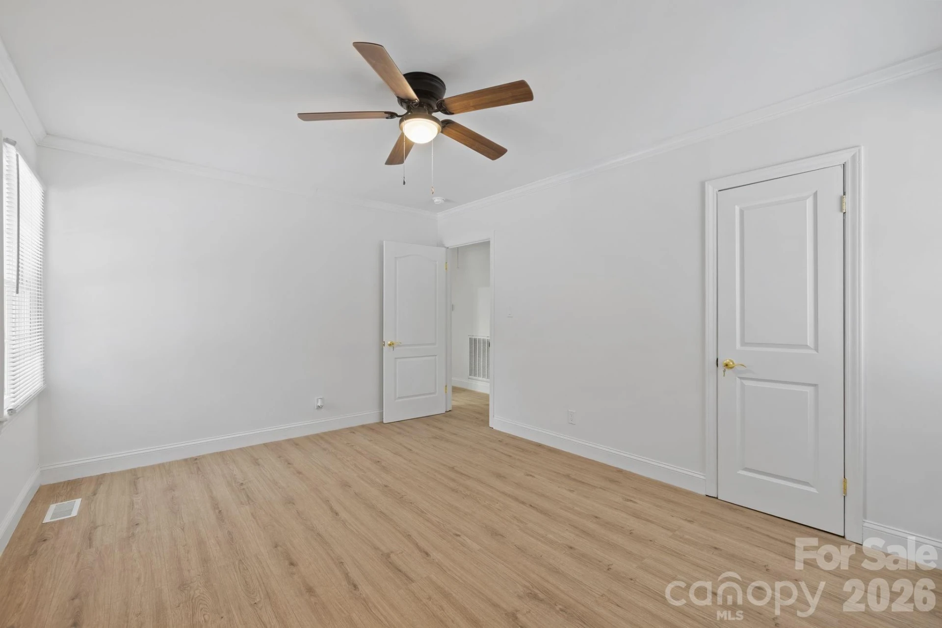 631 Townsend Avenue - Photo 23