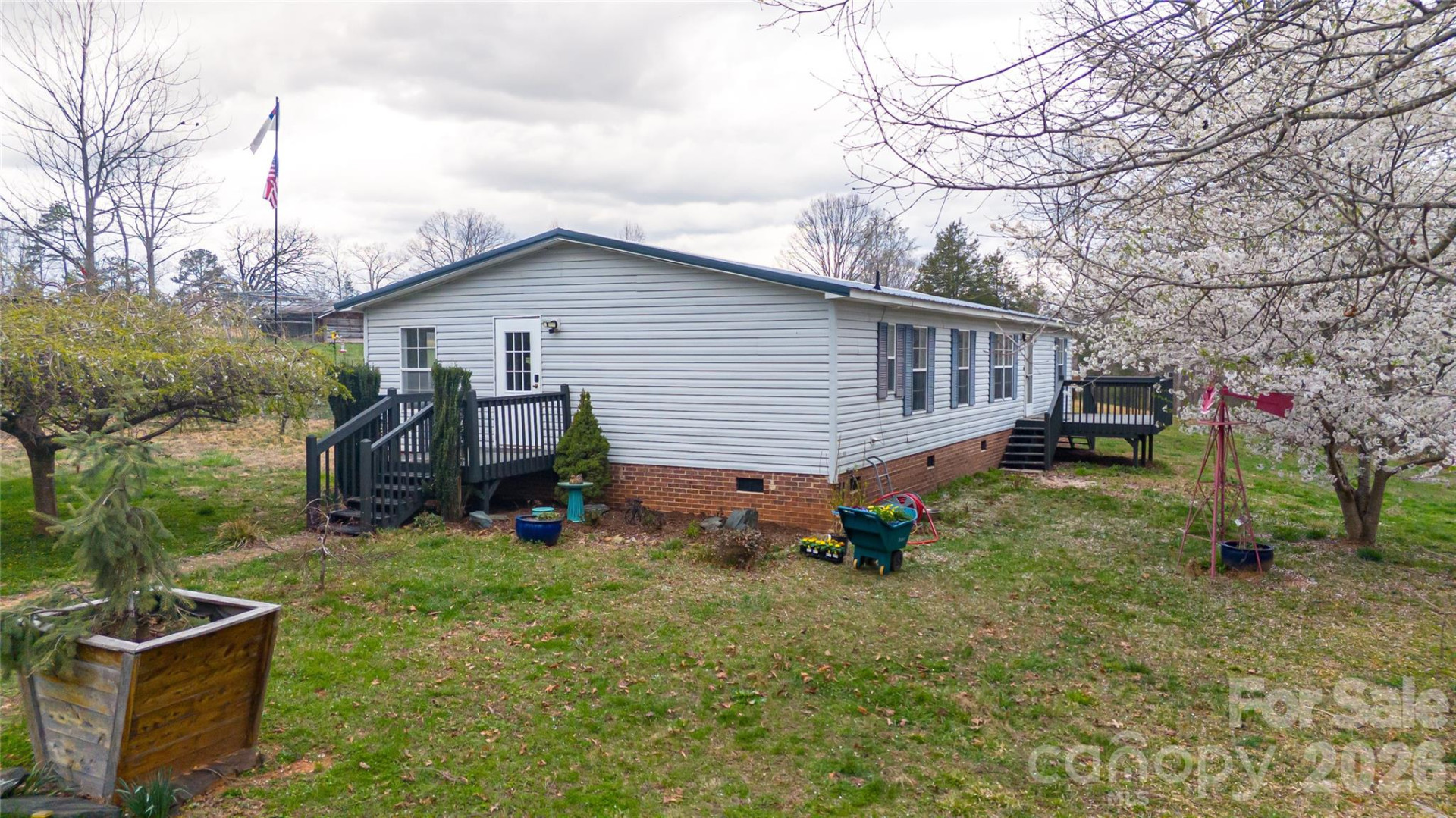 6611 Prysock Avenue - Photo 57