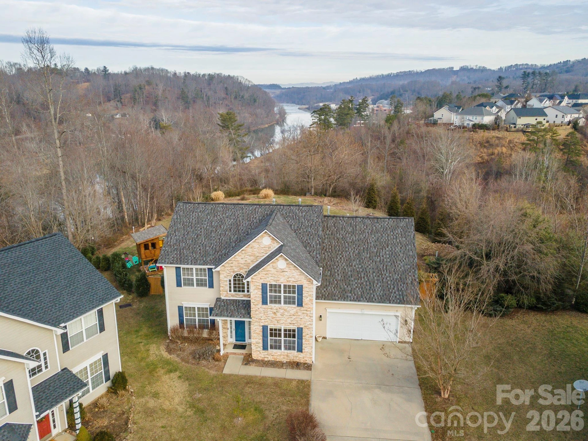 53 Stone River Drive