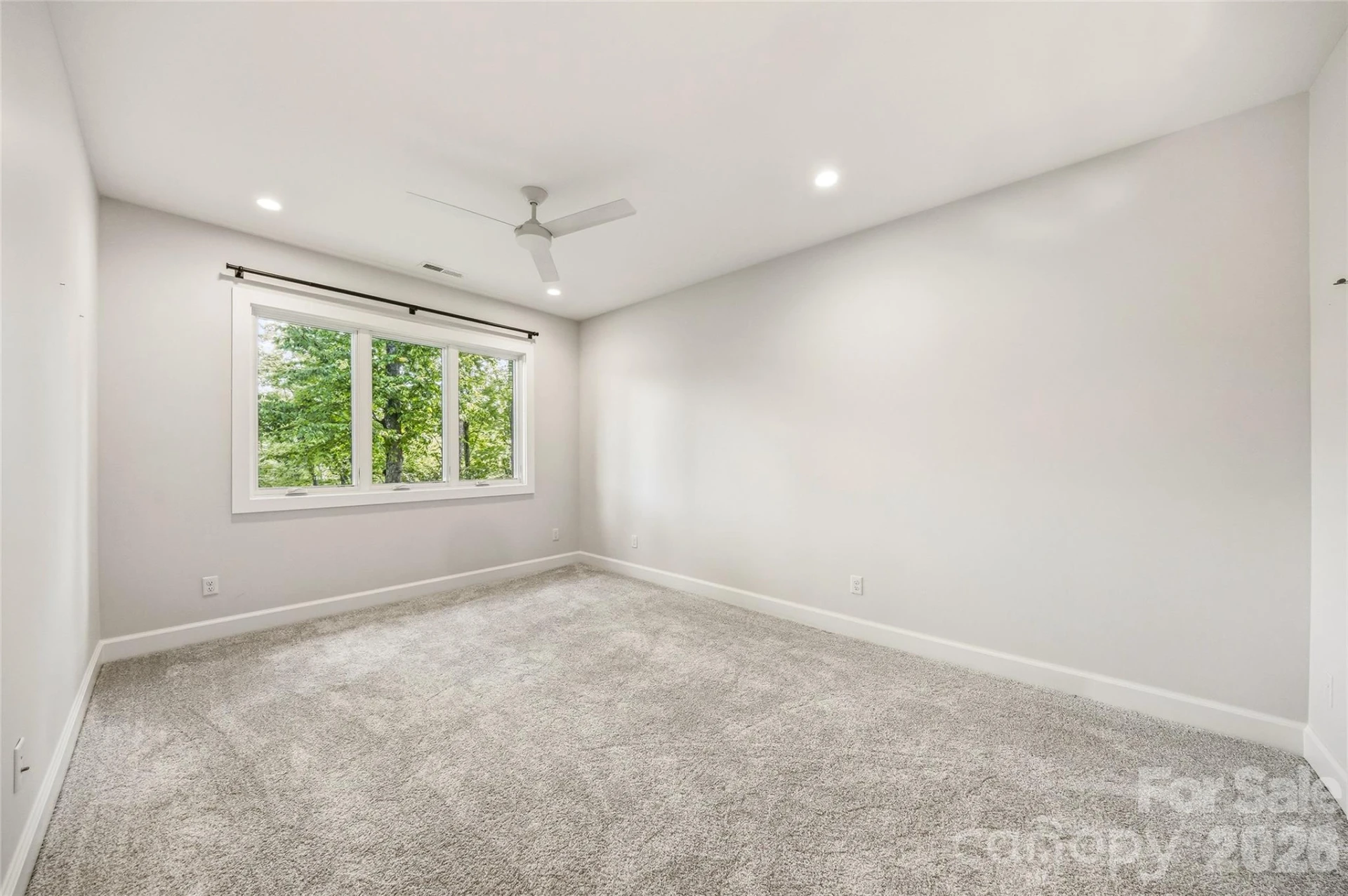 162 Riverbend Forest Drive - Photo 34
