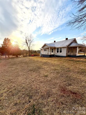 137 Clements Road