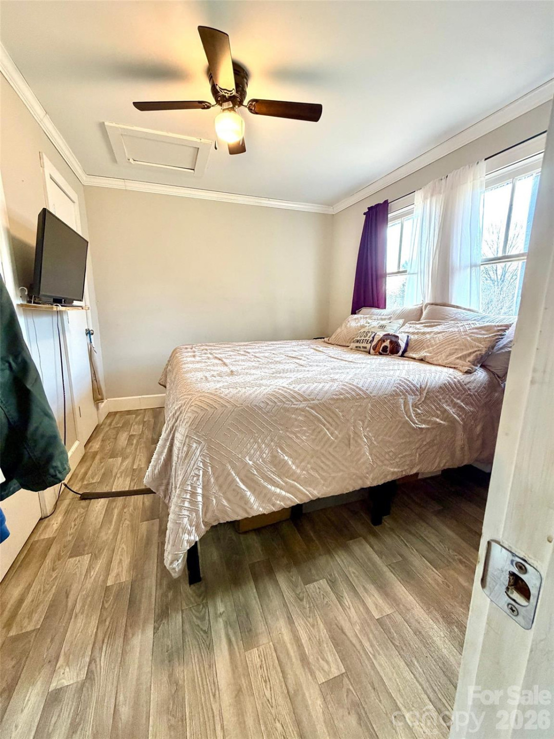 137 Clements Road - Photo 11