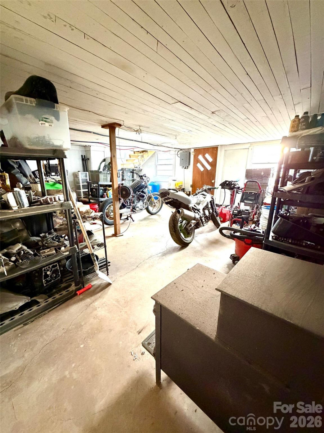 137 Clements Road - Photo 14