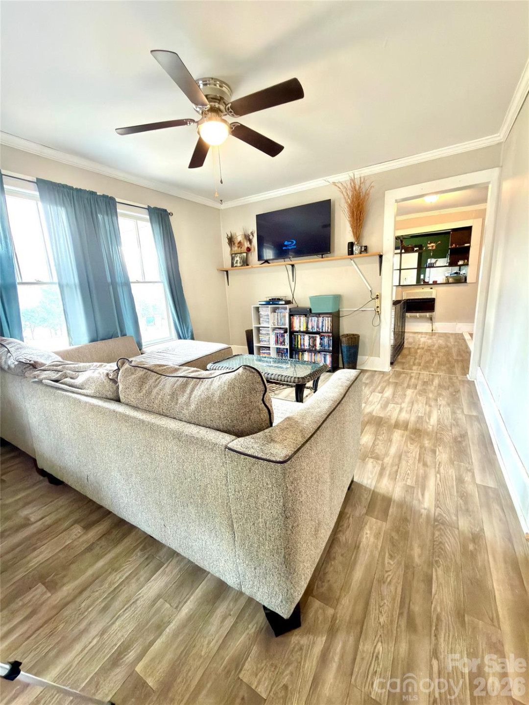 137 Clements Road - Photo 4