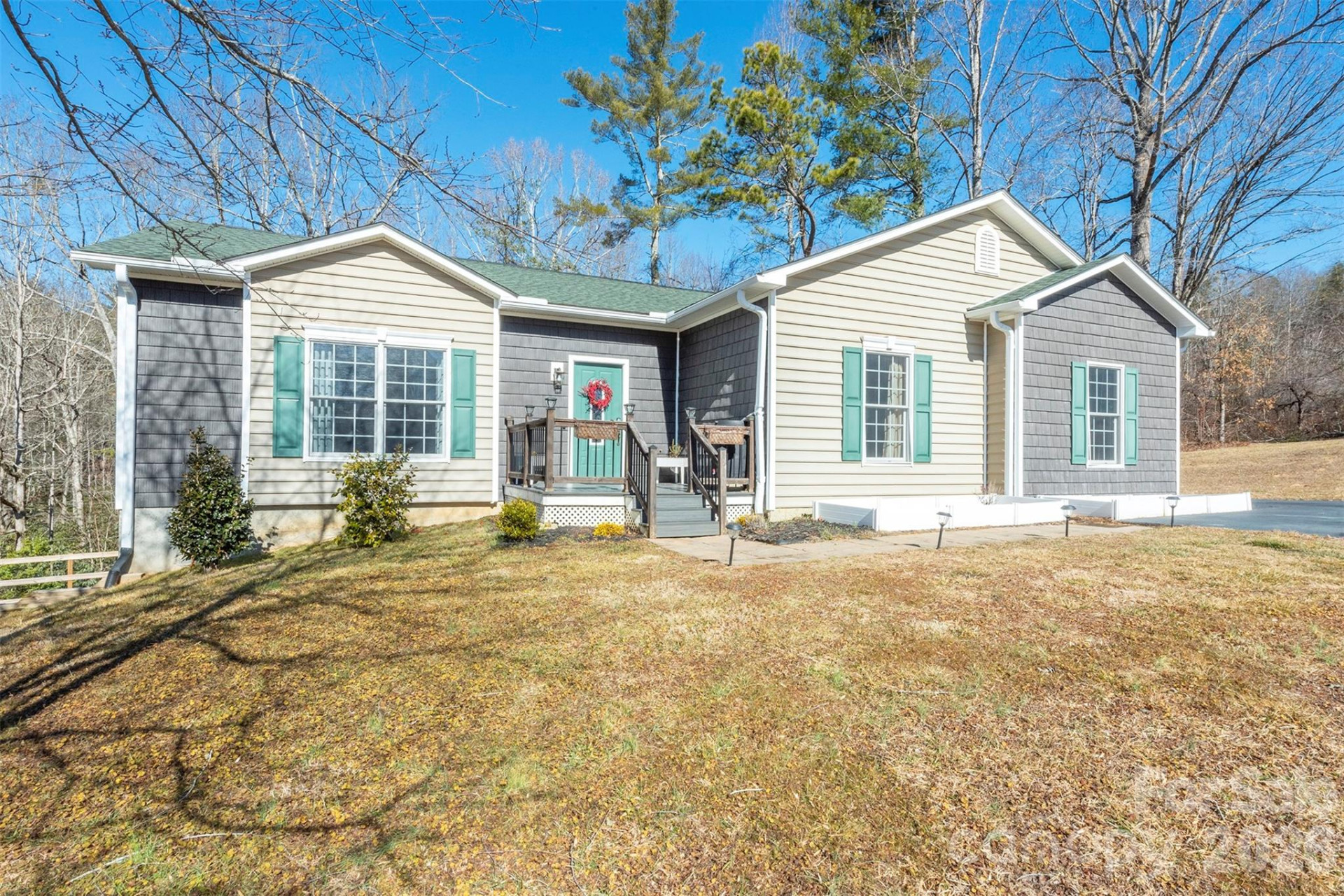 243 Scenic Ridge Drive - Photo 2