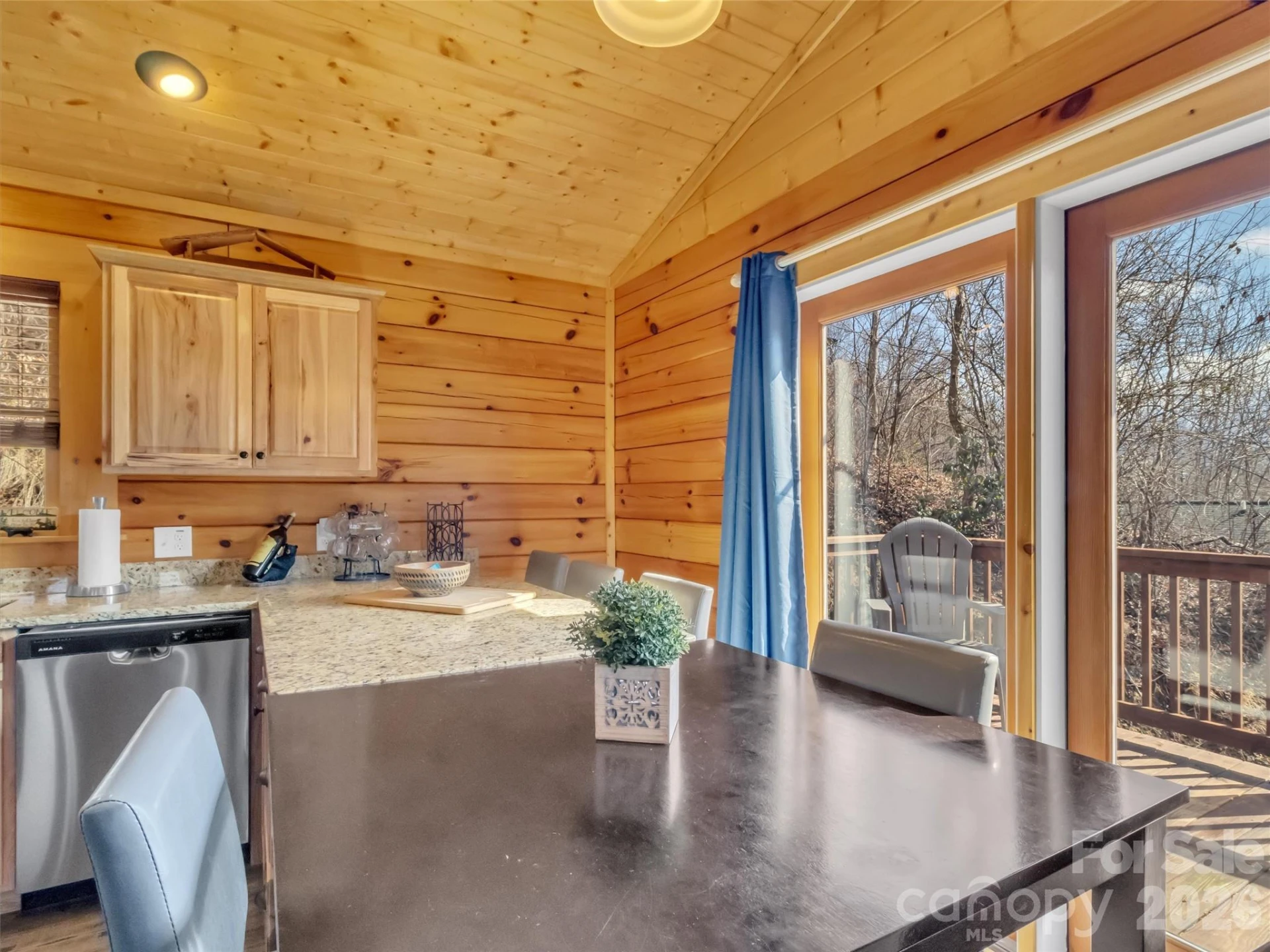24 Hawthorn Road - Photo 5