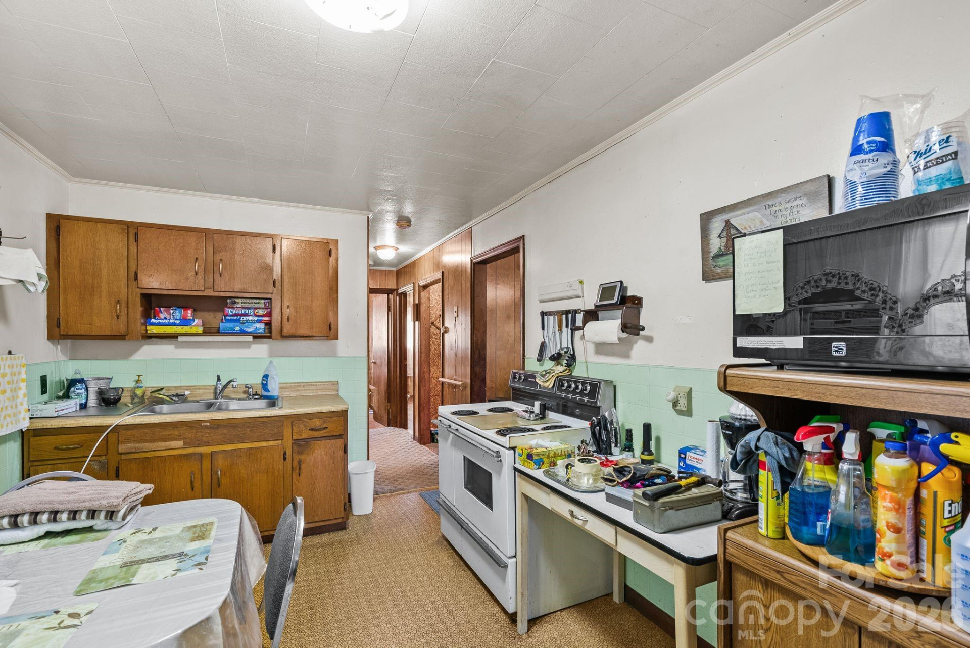 146 and 148 Monteith Road - Photo 18