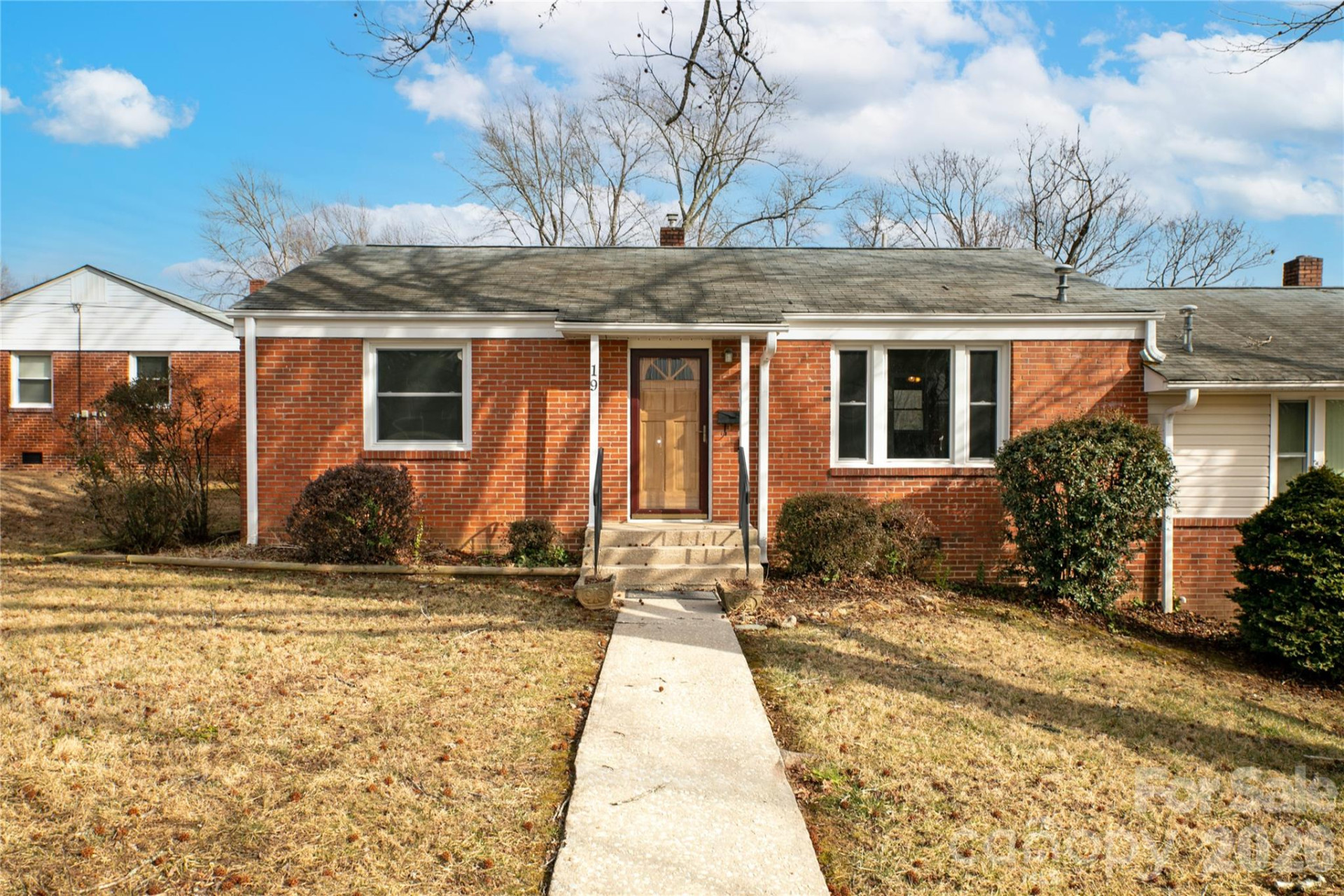 19 Trowbridge Lane - Photo 2