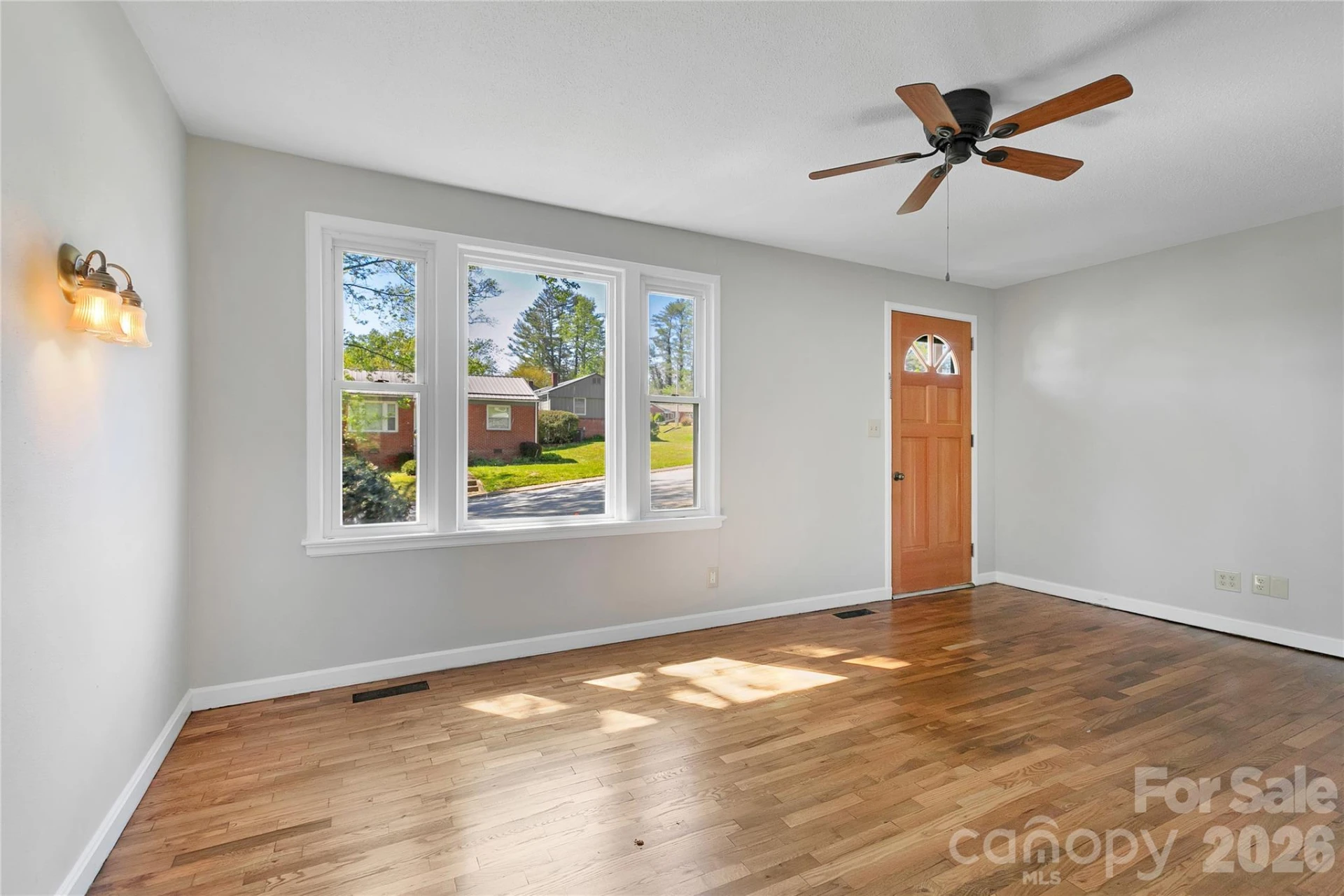 19 Trowbridge Lane - Photo 7