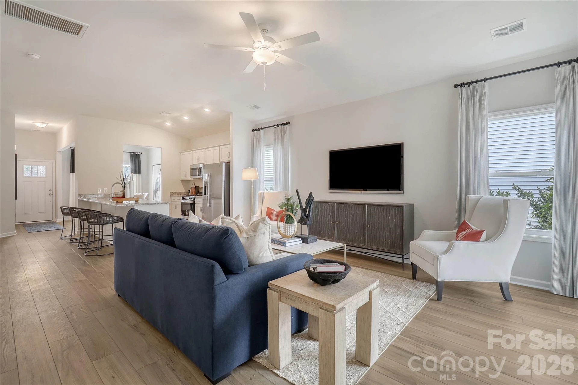 205 Rodeo Drive - Photo 9