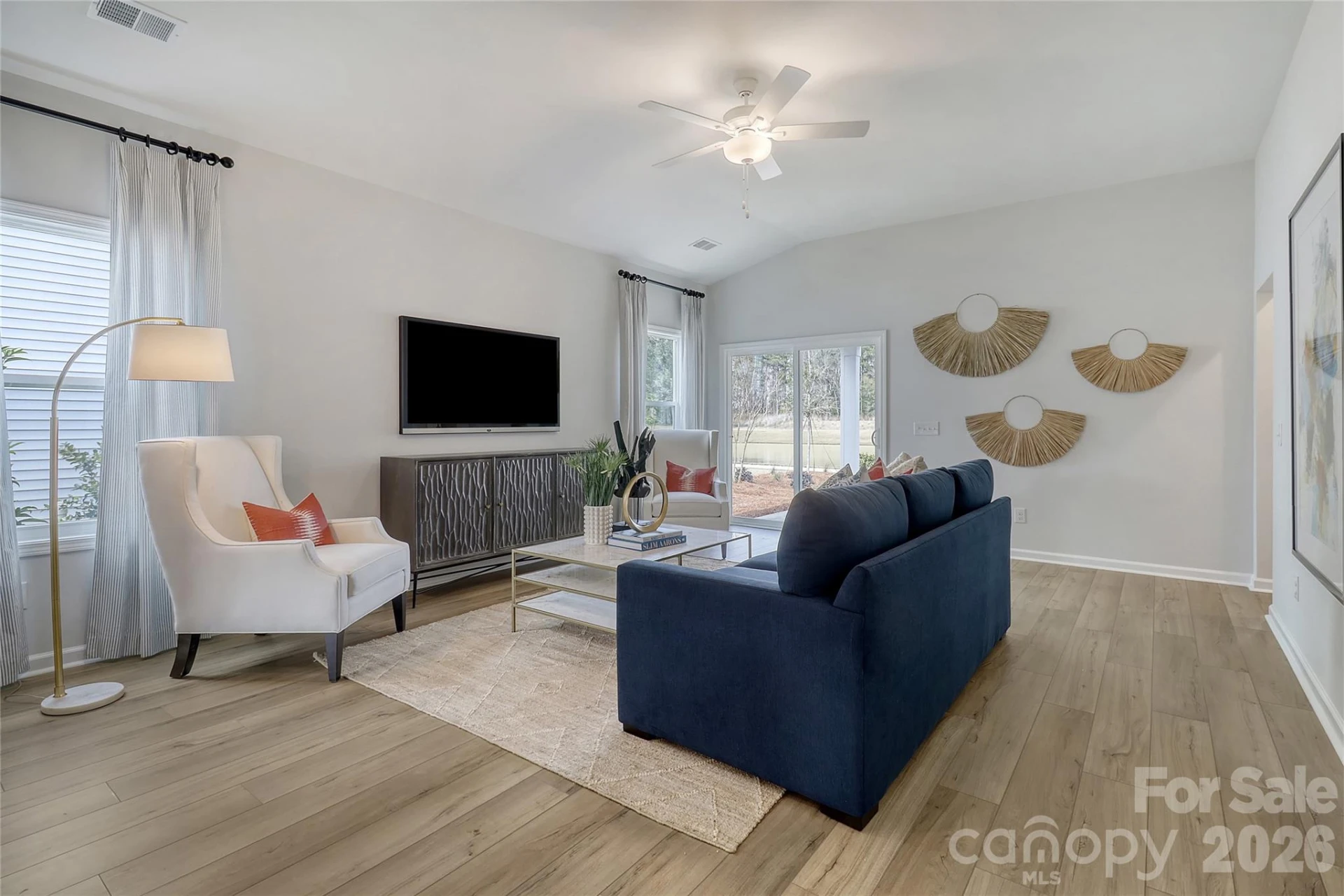 205 Rodeo Drive - Photo 10