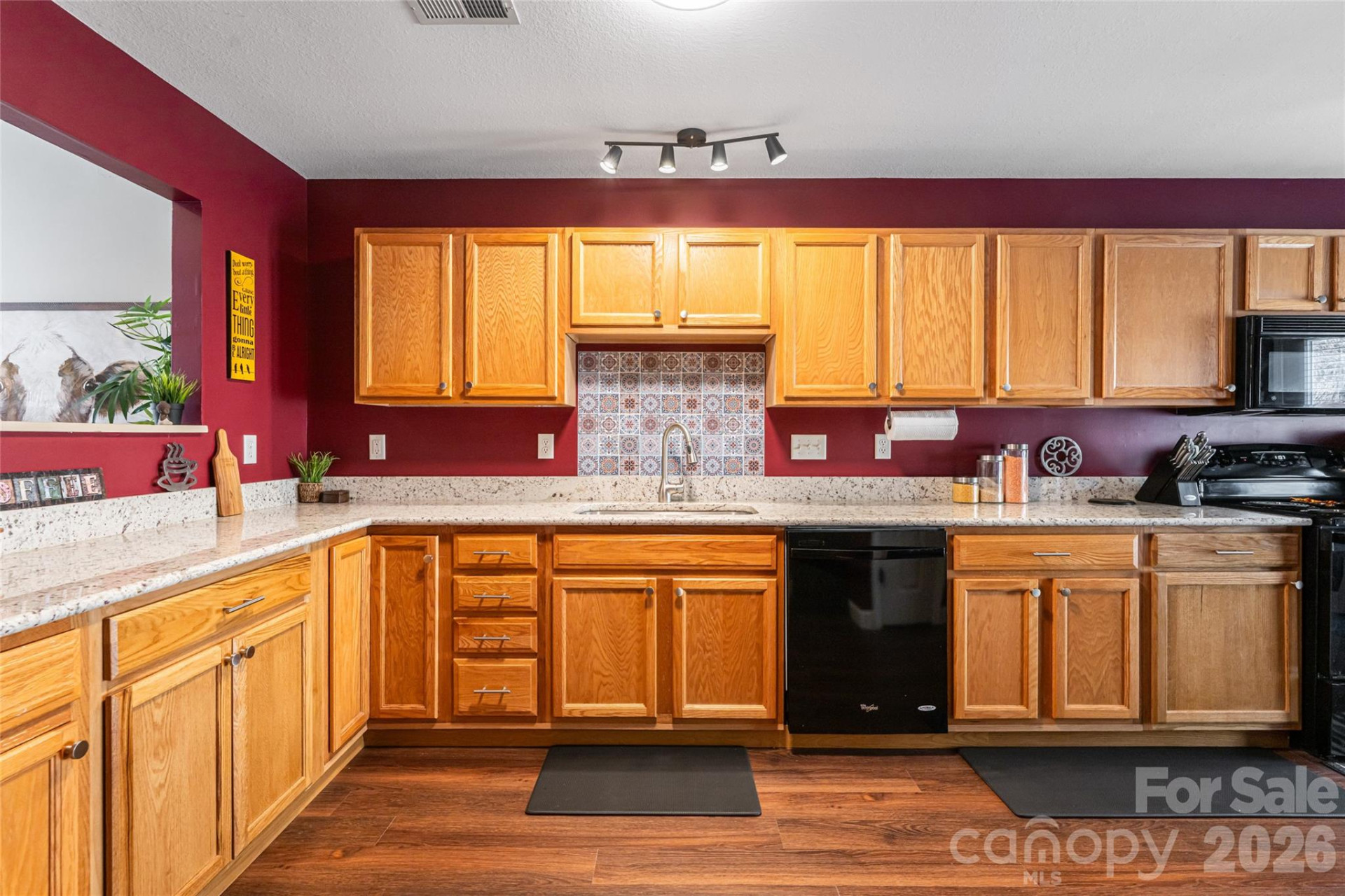 92 Wiltshire Circle - Photo 12