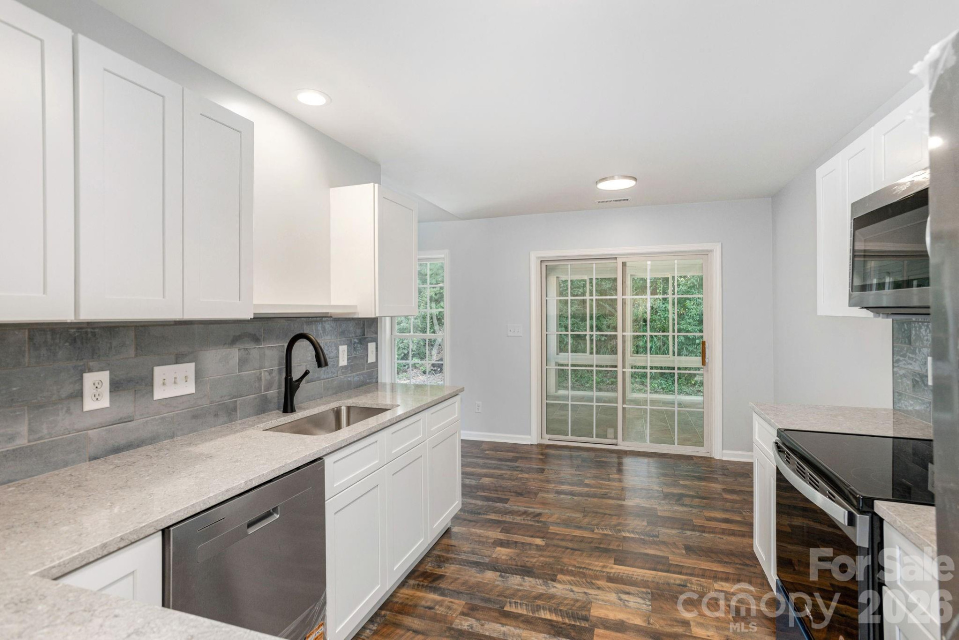 134 Stonehollow Road - Photo 17