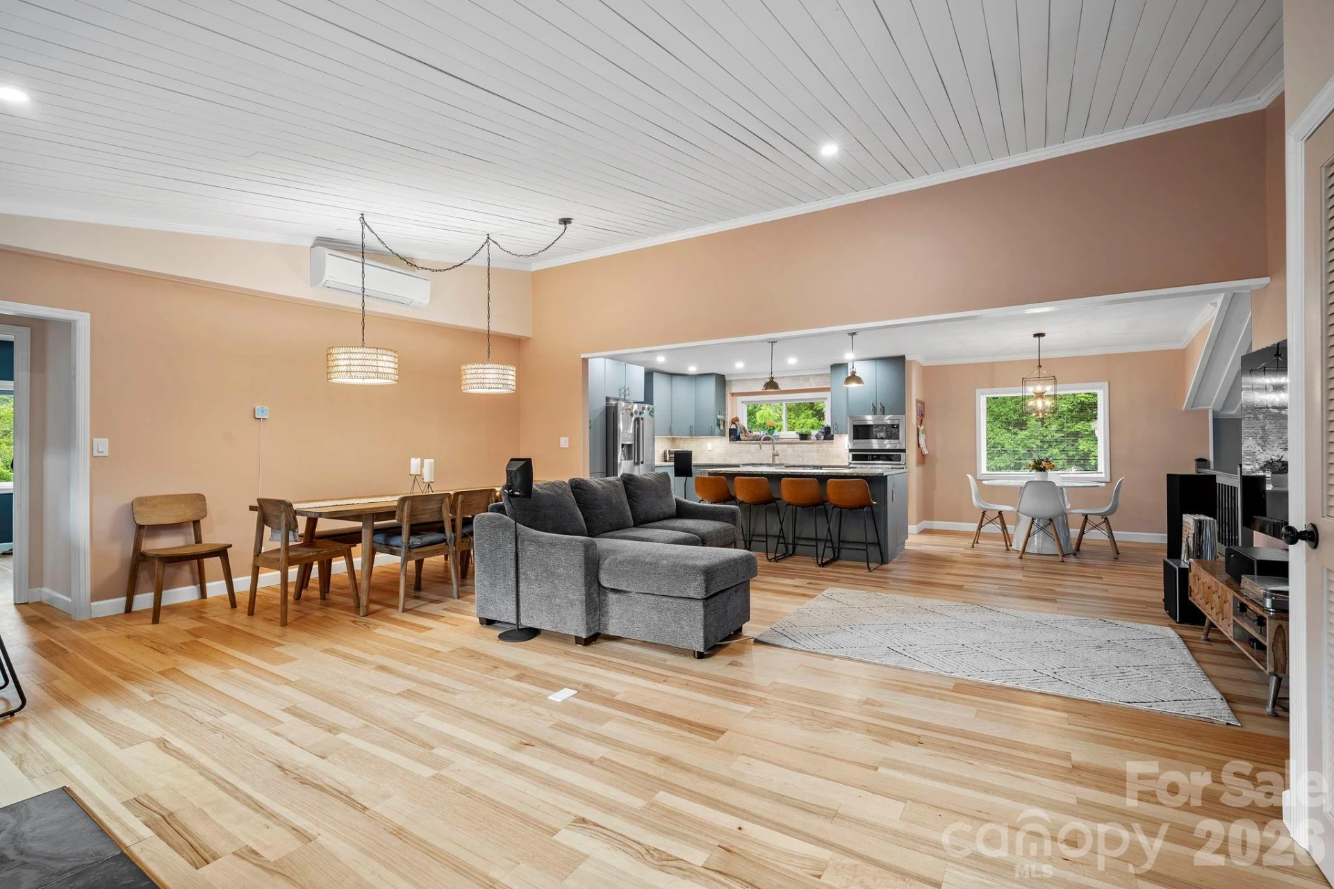 419 Blue Ridge Road - Photo 7