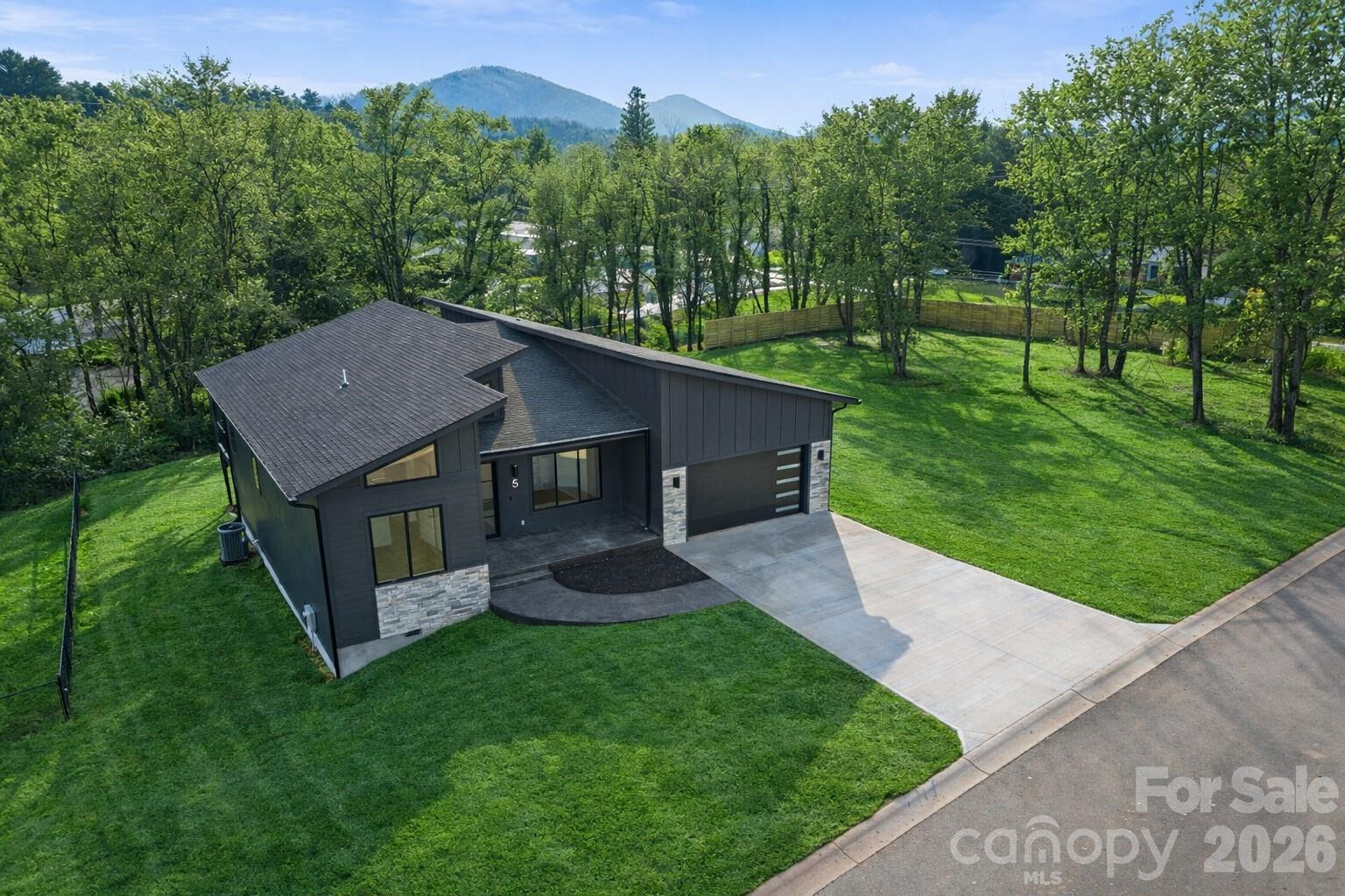 5 Scott Meadows Drive #1 - Photo 2