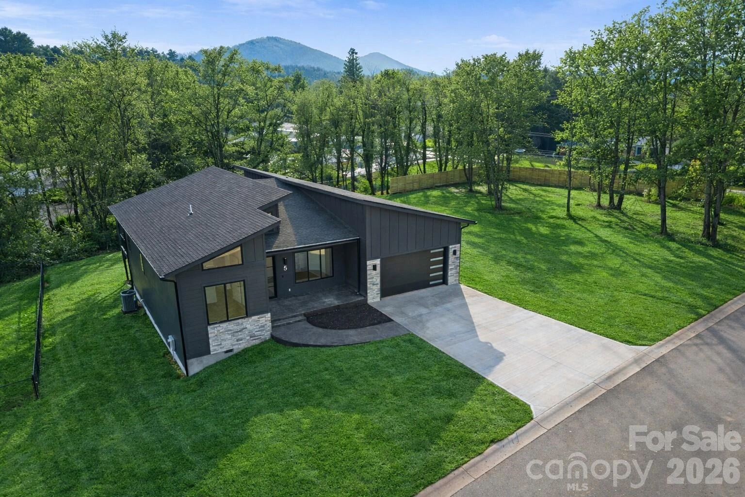 5 Scott Meadows Drive #1 - Photo 2