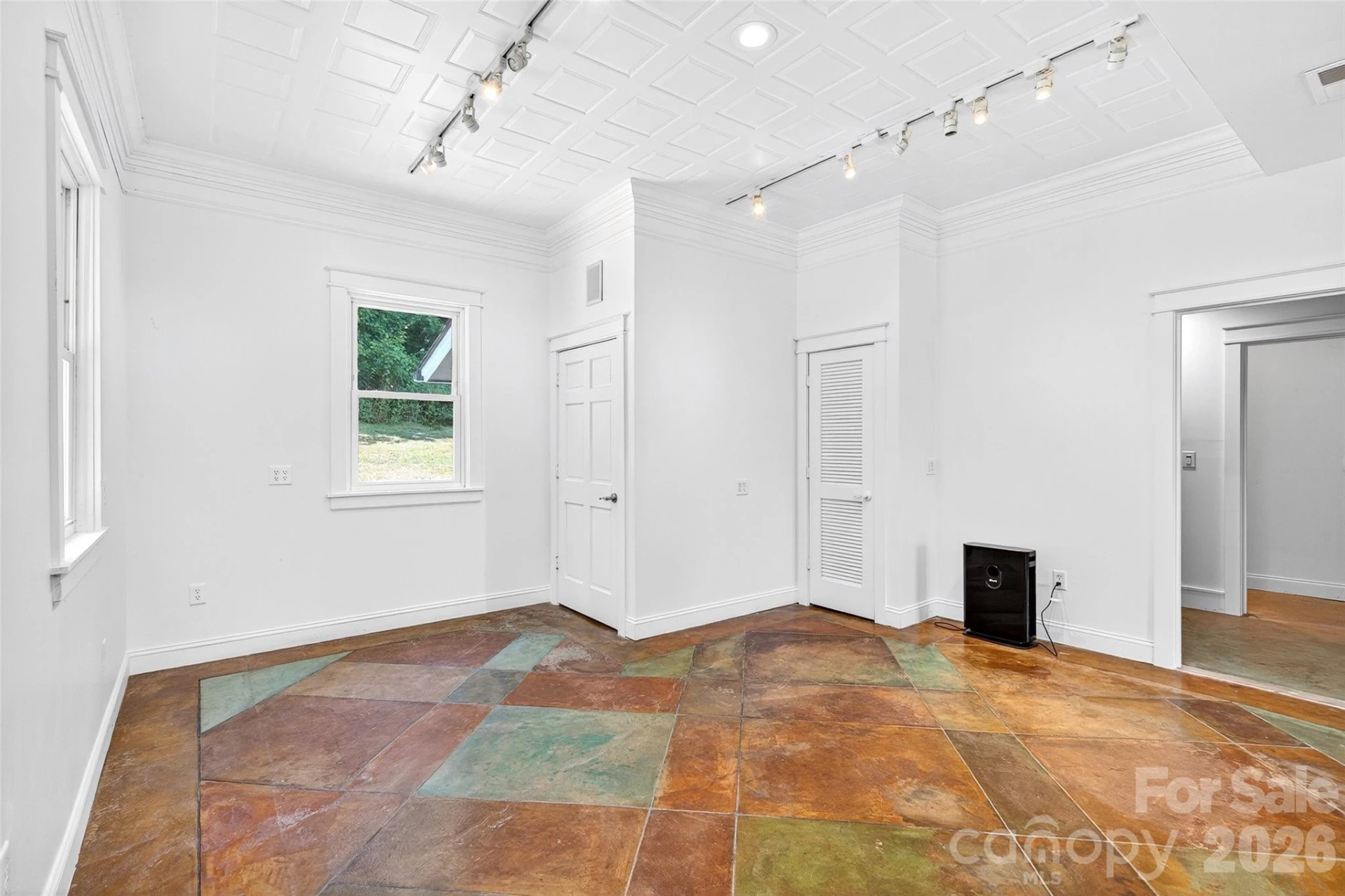 626 Old Lytle Cove Road - Photo 10