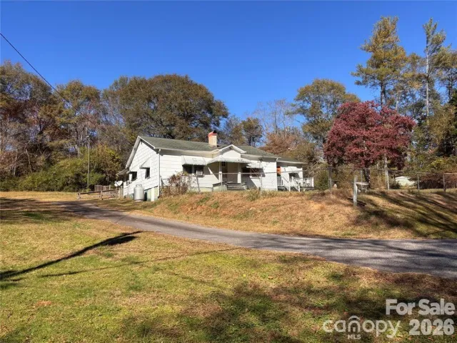 206 Railroad Street, Mooresboro, NC, 28114