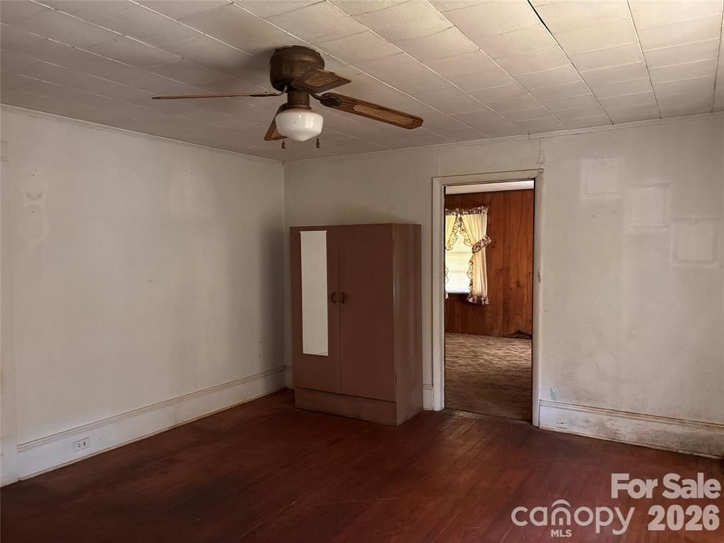 206 Railroad Street - Photo 9