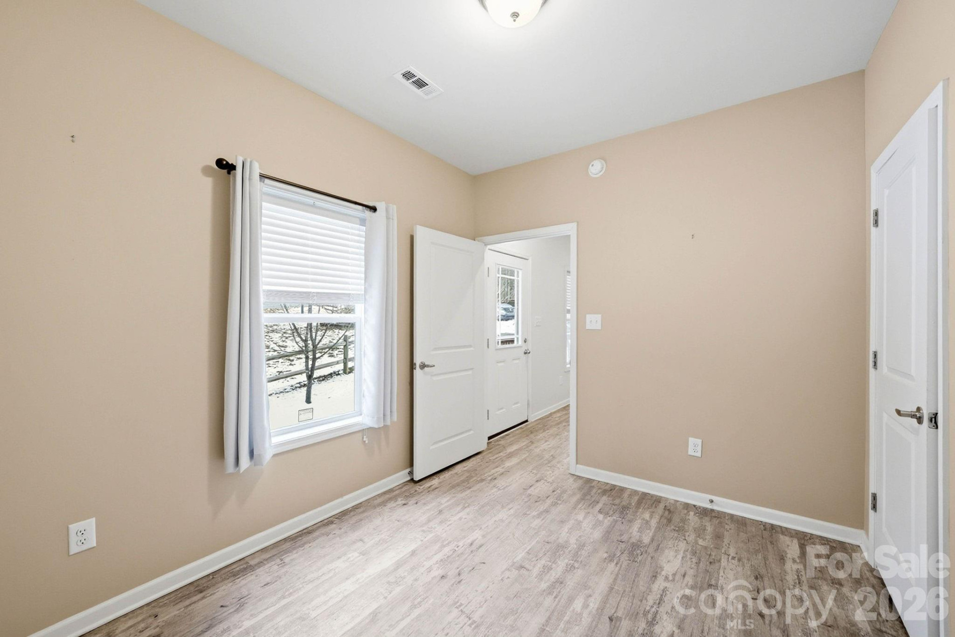 138 Lone Eagle Lane - Photo 12