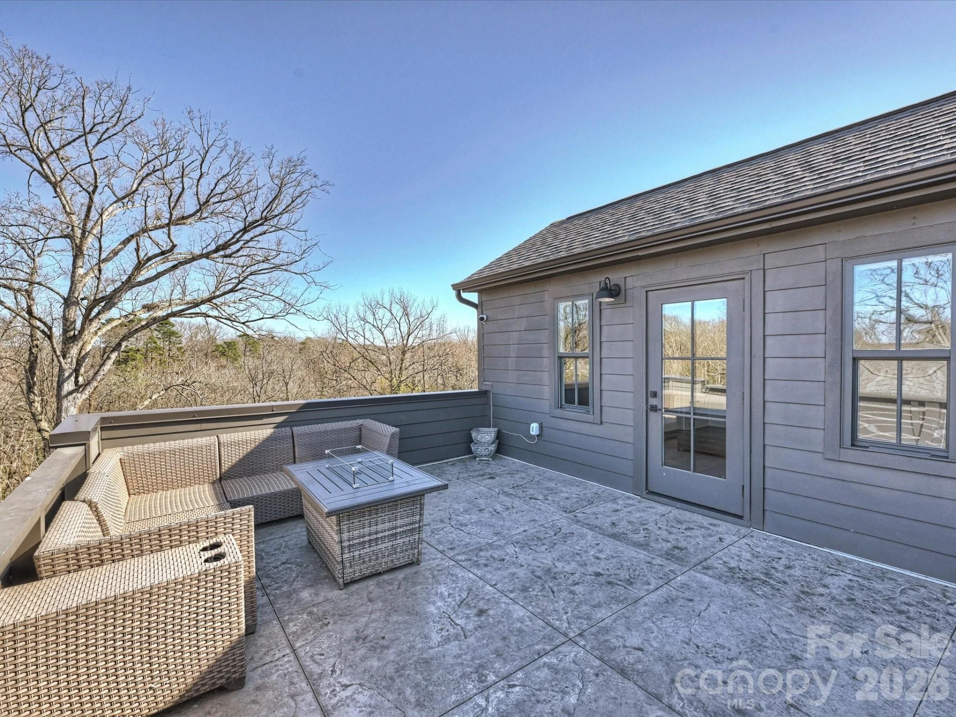 2428 Runnymede Lane - Photo 45