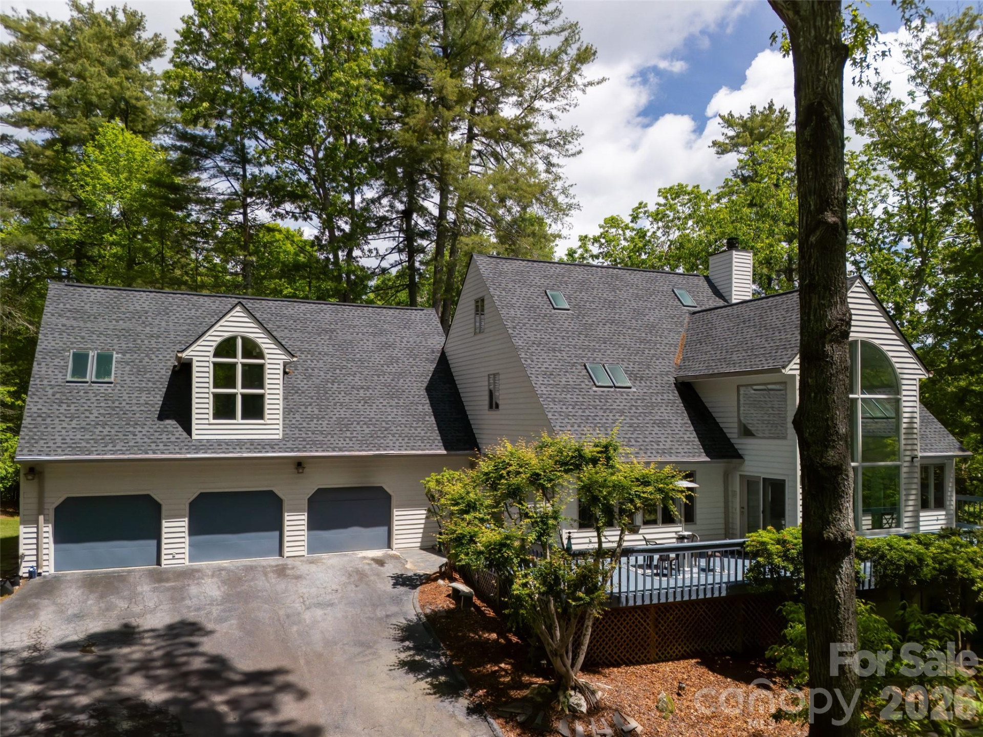 363 Rickel Drive - Photo 2