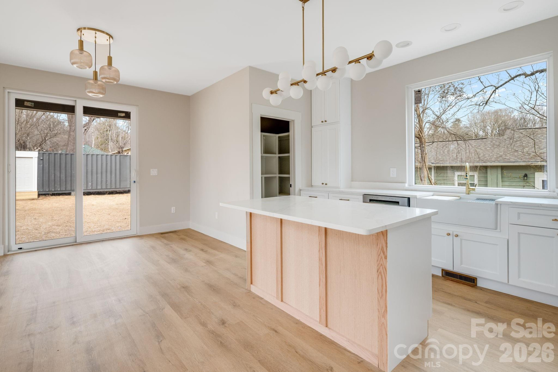 211 Ruby Avenue - Photo 12