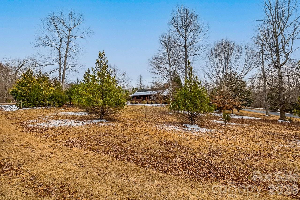 1944 River Crest Parkway - Photo 2