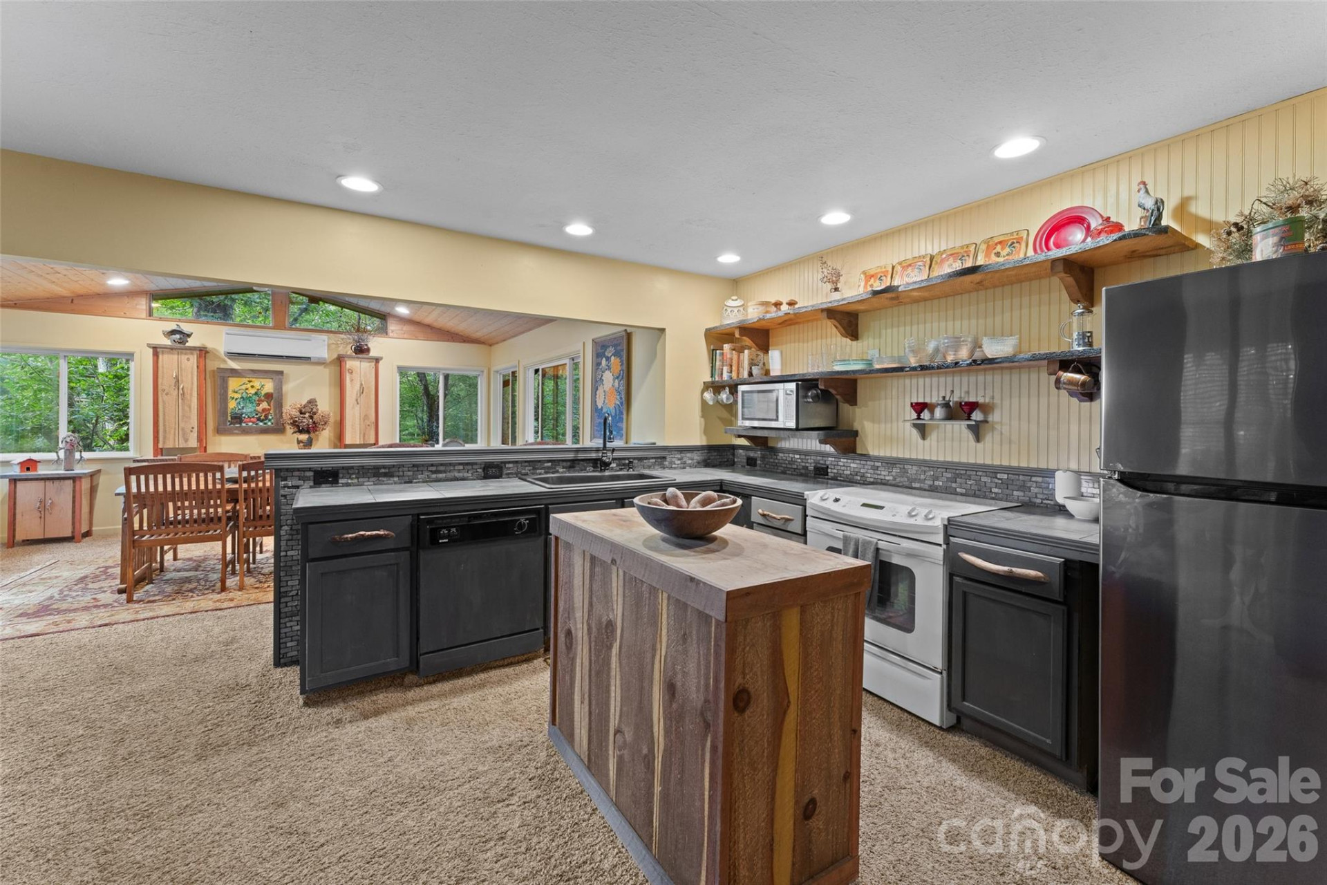 219 Kentwood Lane - Photo 9