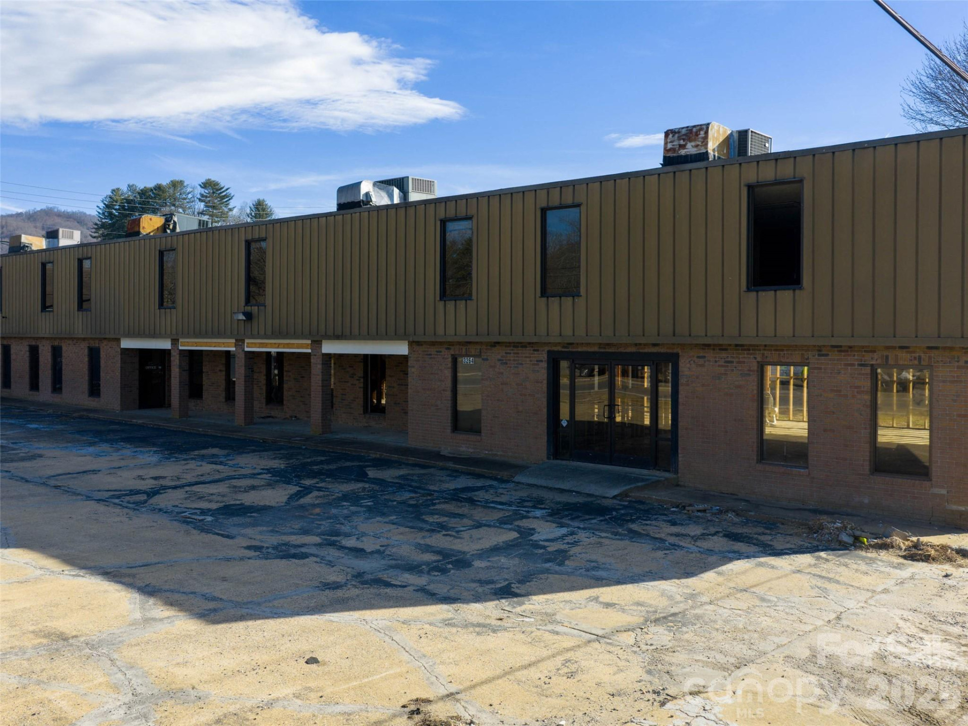 3264 Broad Street - Photo 4