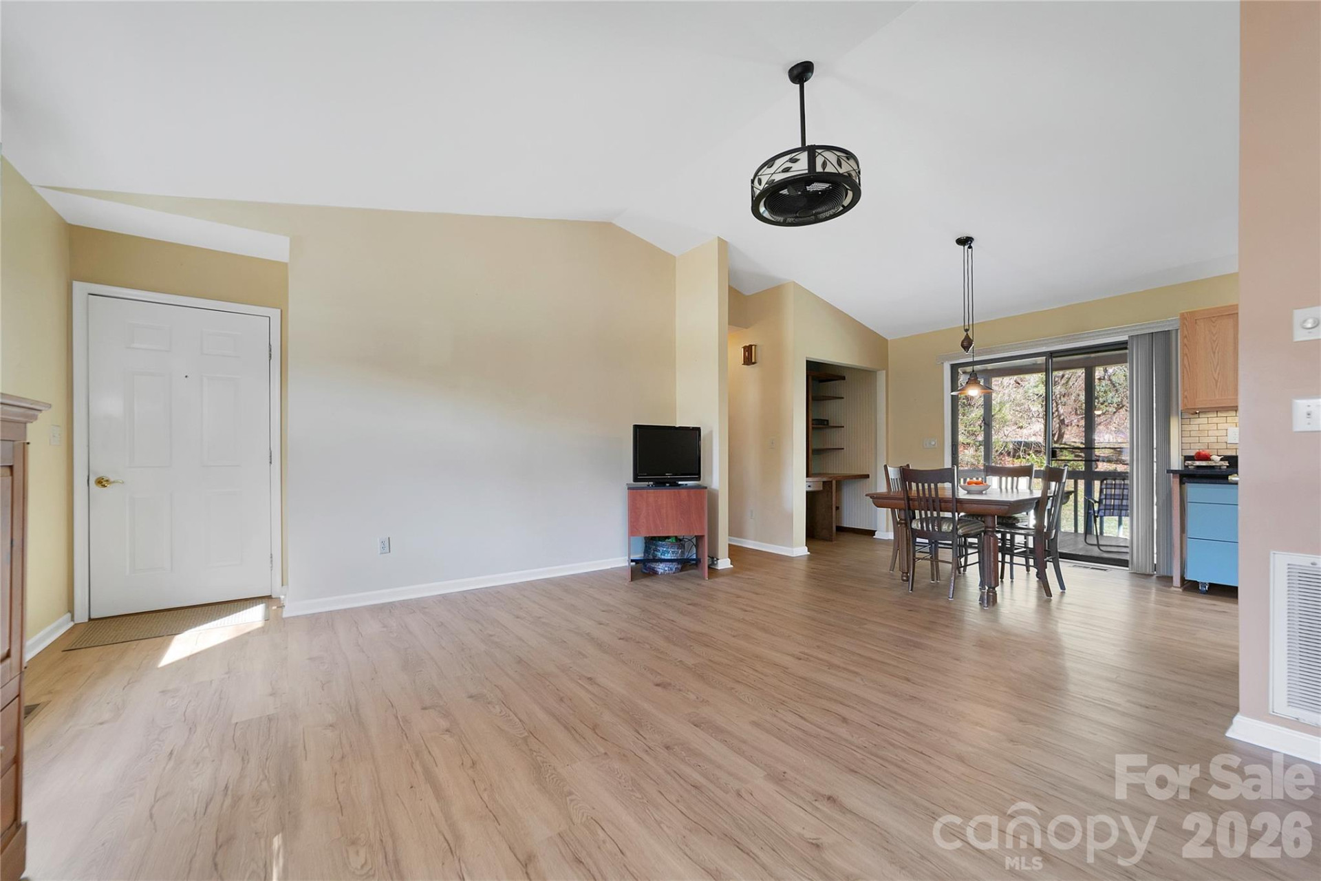 118 Resada Drive - Photo 9