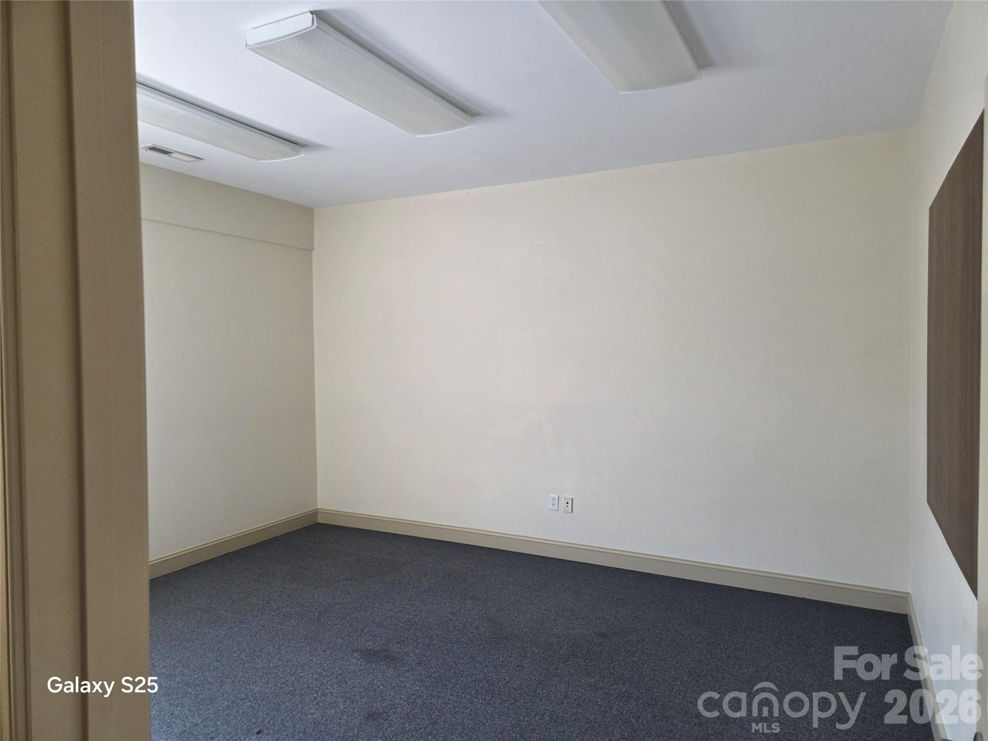 120 Chadwick Square Court #E - Photo 7