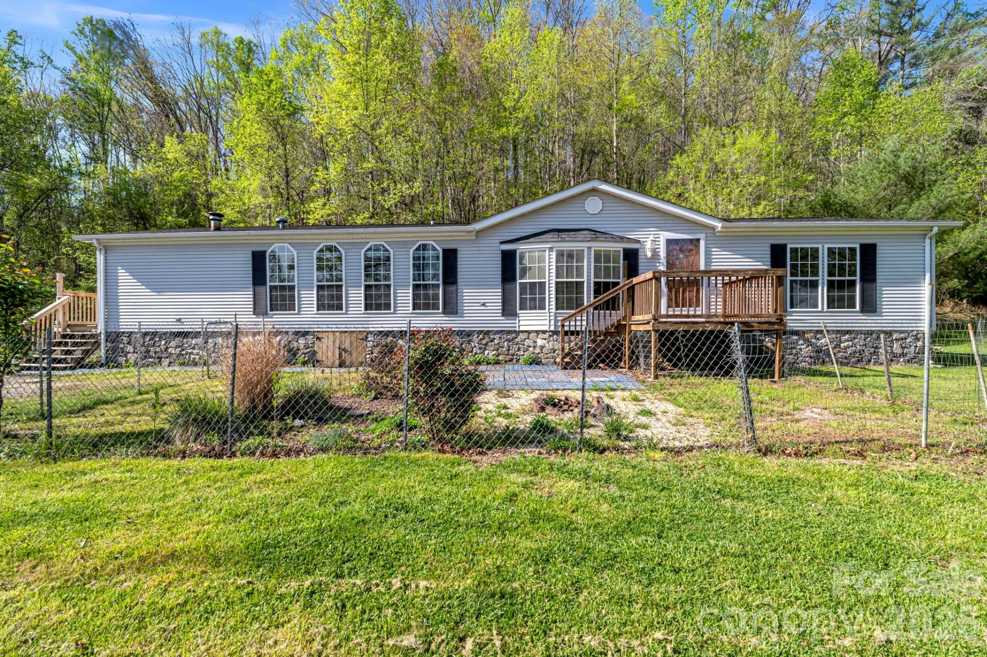 36 Tyler Cove - Photo 2