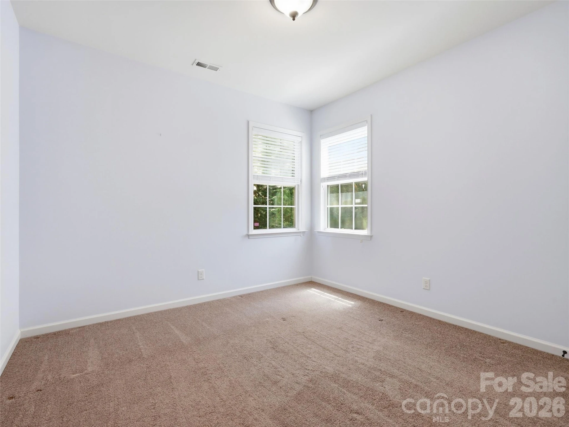 1 Breyerton Court - Photo 24