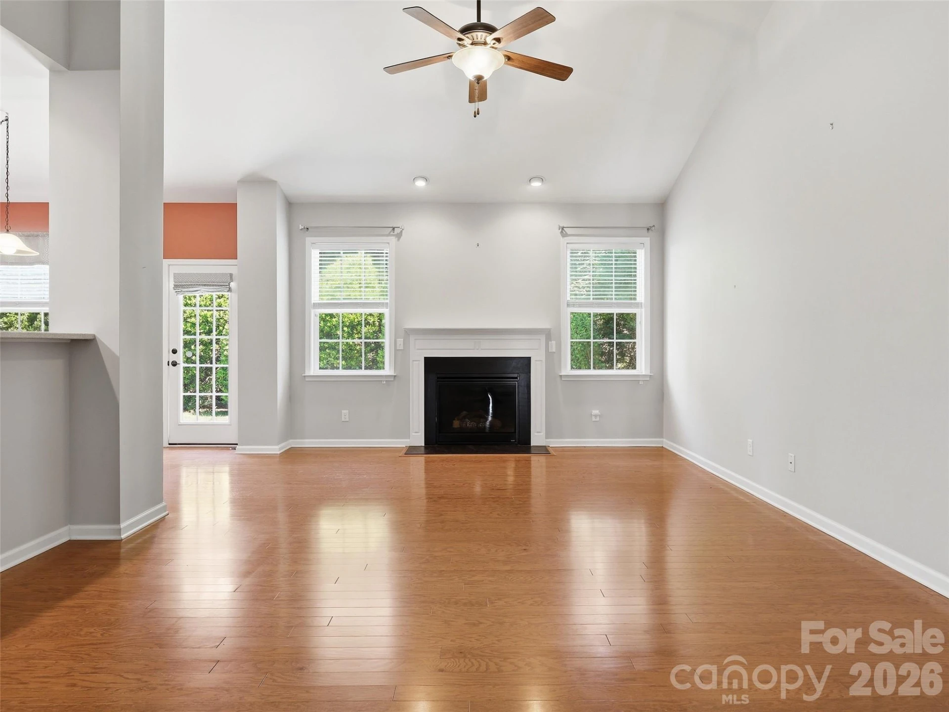 1 Breyerton Court - Photo 7