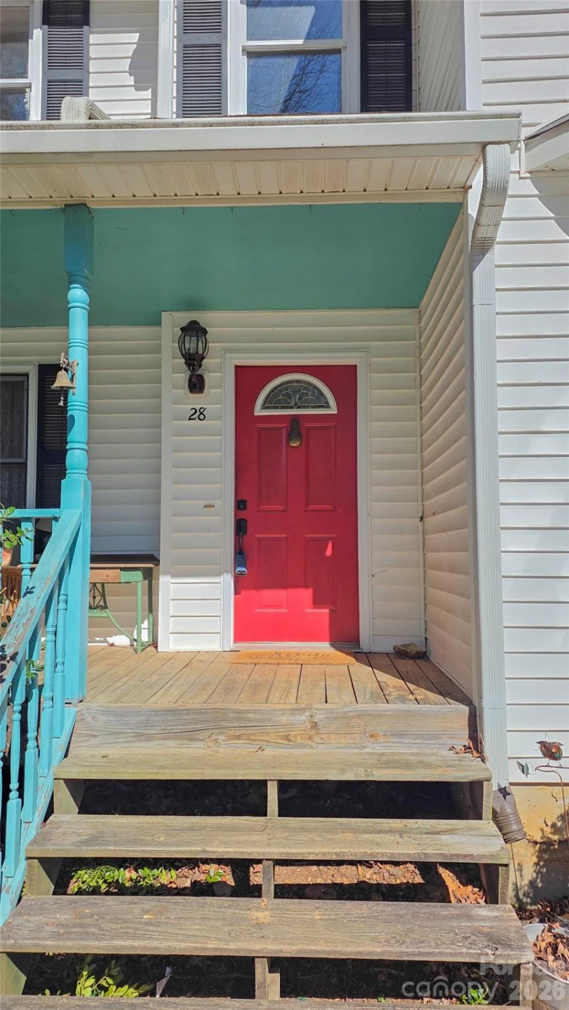 28 Sweetbriar Court - Photo 2